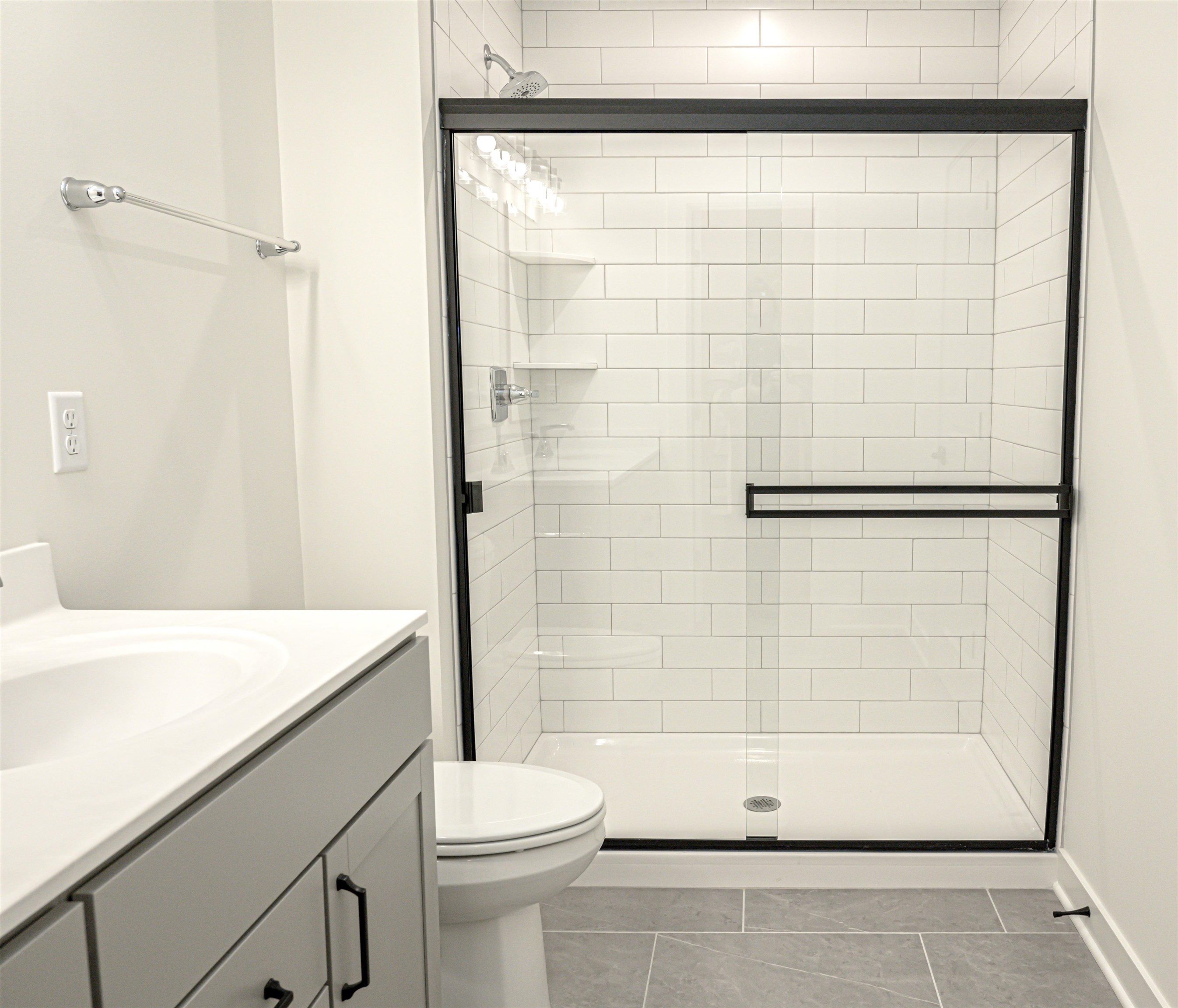 4123 Pinta Dr, Owensboro, Kentucky 42301, 4 Bedrooms Bedrooms, ,2 BathroomsBathrooms,Single Family Residence,For Sale,Pinta Dr,93676