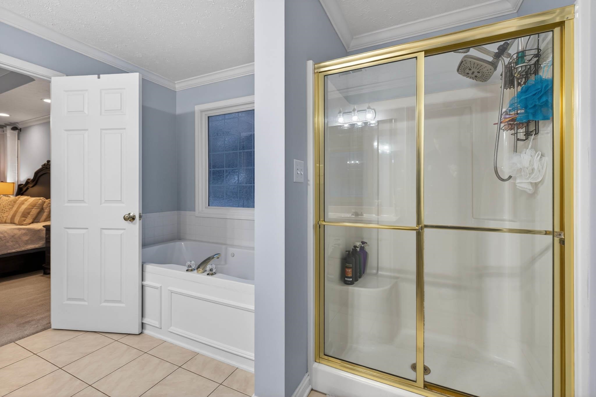 3007 Autumn Lake Cove, Owensboro, Kentucky 42303, 4 Bedrooms Bedrooms, ,2 BathroomsBathrooms,Single Family Residence,For Sale,Autumn Lake Cove,93700