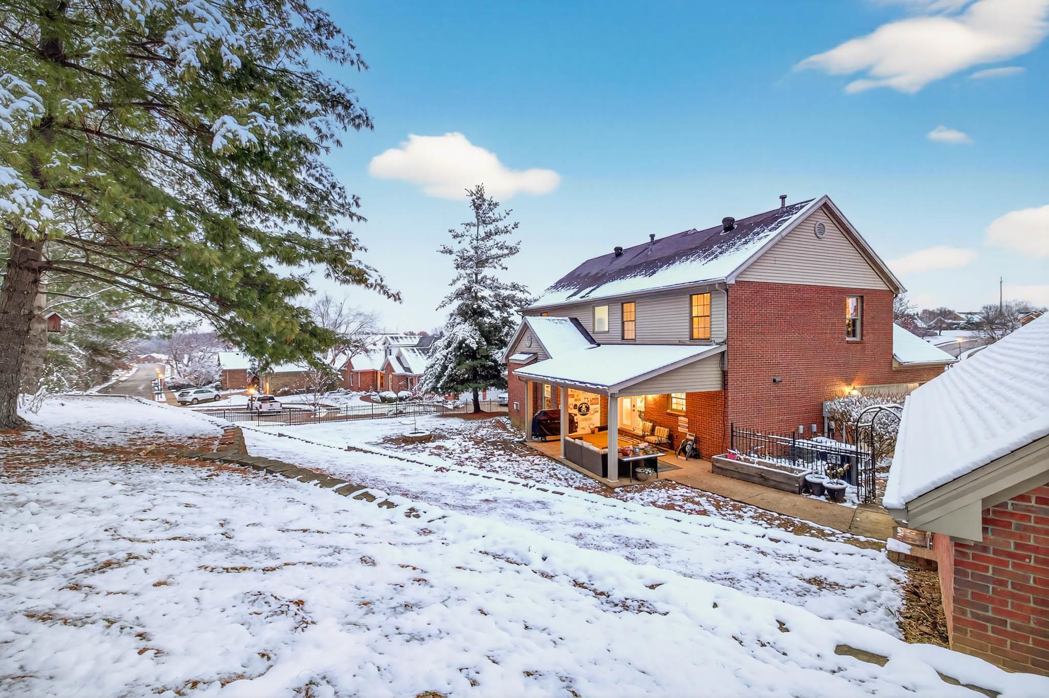 3007 Autumn Lake Cove, Owensboro, Kentucky 42303, 4 Bedrooms Bedrooms, ,2 BathroomsBathrooms,Single Family Residence,For Sale,Autumn Lake Cove,93700