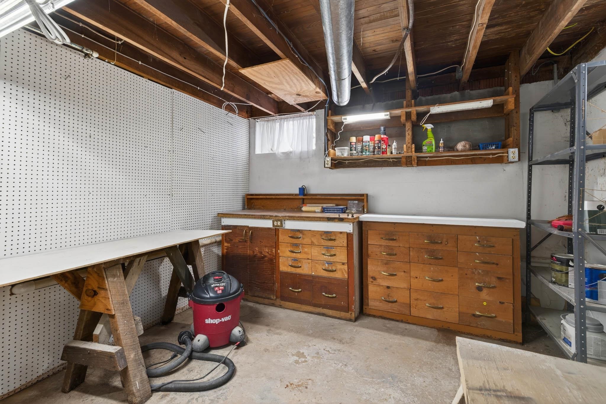 230 4th Street, Lewisport, Kentucky 42351-230, 3 Bedrooms Bedrooms, ,2 BathroomsBathrooms,Single Family Residence,For Sale,4th Street,93701