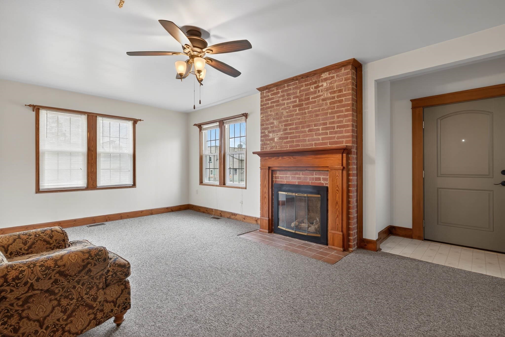 230 4th Street, Lewisport, Kentucky 42351-230, 3 Bedrooms Bedrooms, ,2 BathroomsBathrooms,Single Family Residence,For Sale,4th Street,93701