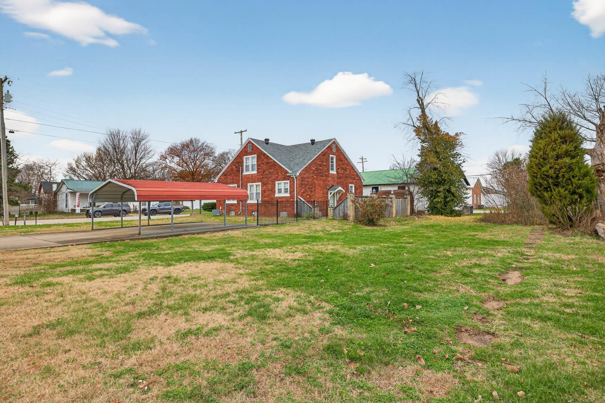 230 4th Street, Lewisport, Kentucky 42351-230, 3 Bedrooms Bedrooms, ,2 BathroomsBathrooms,Single Family Residence,For Sale,4th Street,93701