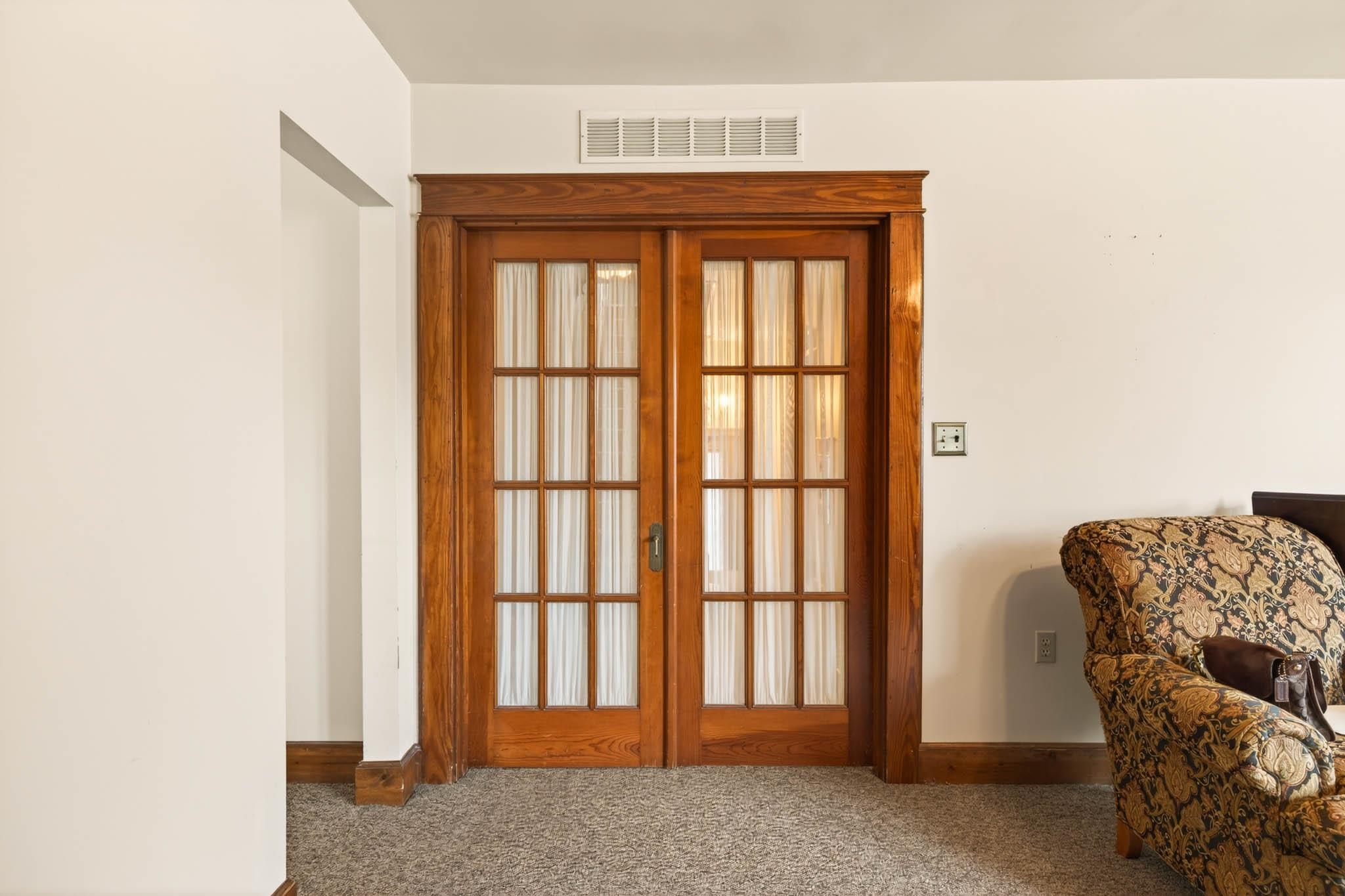 230 4th Street, Lewisport, Kentucky 42351-230, 3 Bedrooms Bedrooms, ,2 BathroomsBathrooms,Single Family Residence,For Sale,4th Street,93701