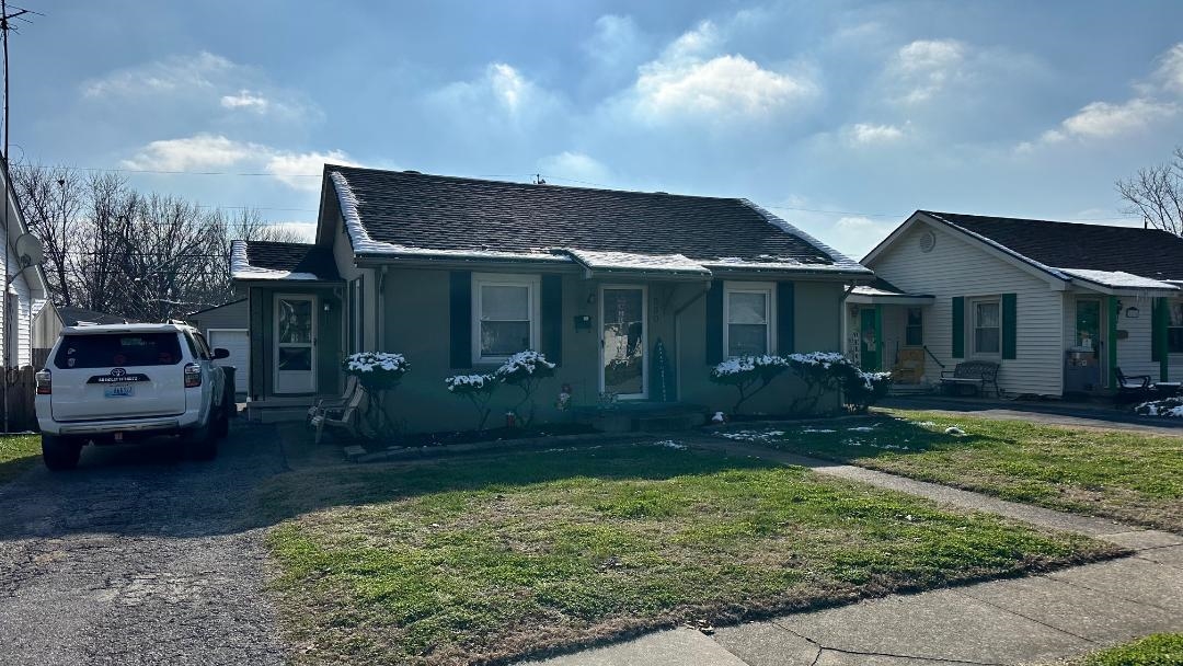 530 27th, Owensboro, Kentucky 42303, 2 Bedrooms Bedrooms, ,1 BathroomBathrooms,Single Family Residence,For Sale,27th,93704