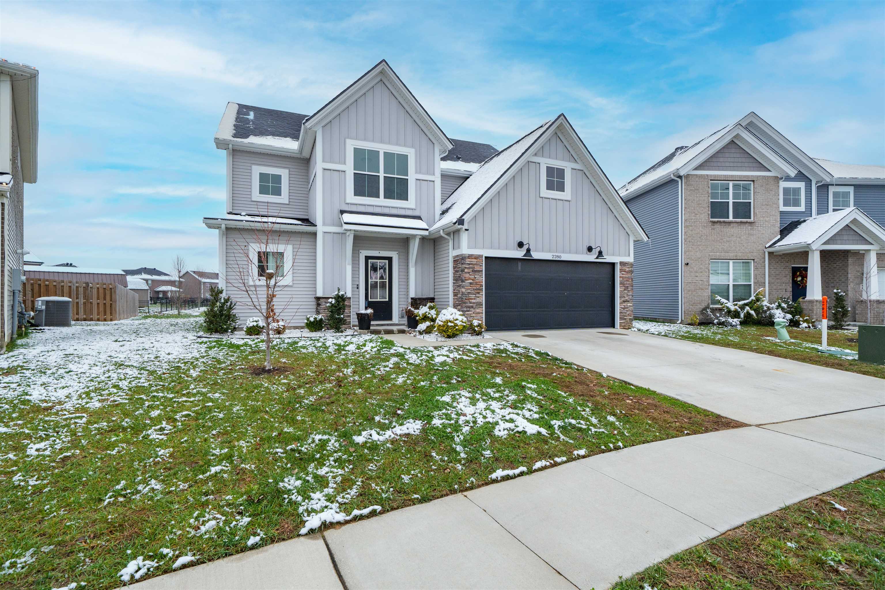 2280 Skaggs Court, Owensboro, Kentucky 42301, 4 Bedrooms Bedrooms, ,2 BathroomsBathrooms,Single Family Residence,For Sale,Skaggs Court,93720