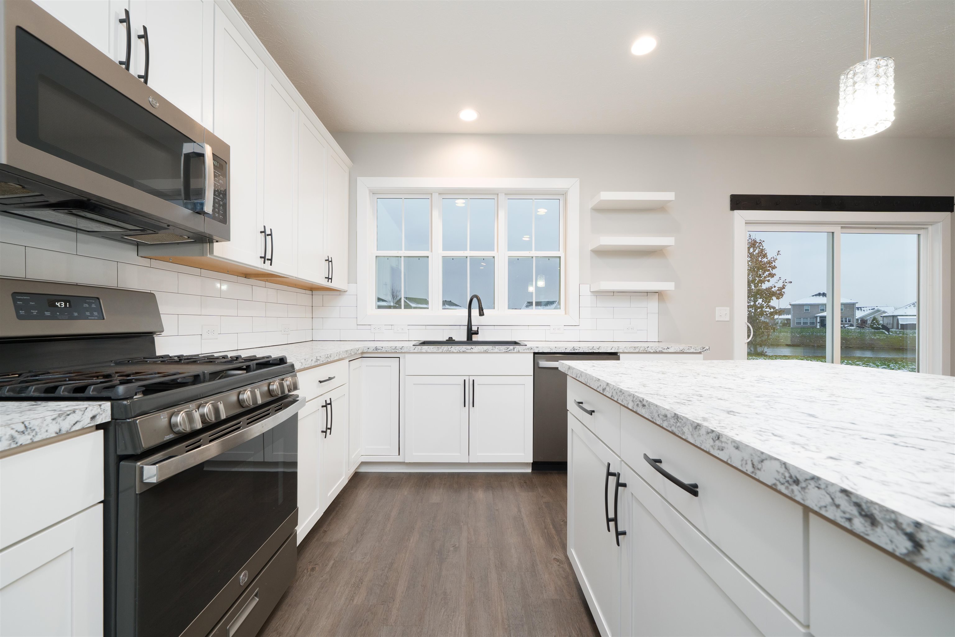 2280 Skaggs Court, Owensboro, Kentucky 42301, 4 Bedrooms Bedrooms, ,2 BathroomsBathrooms,Single Family Residence,For Sale,Skaggs Court,93720