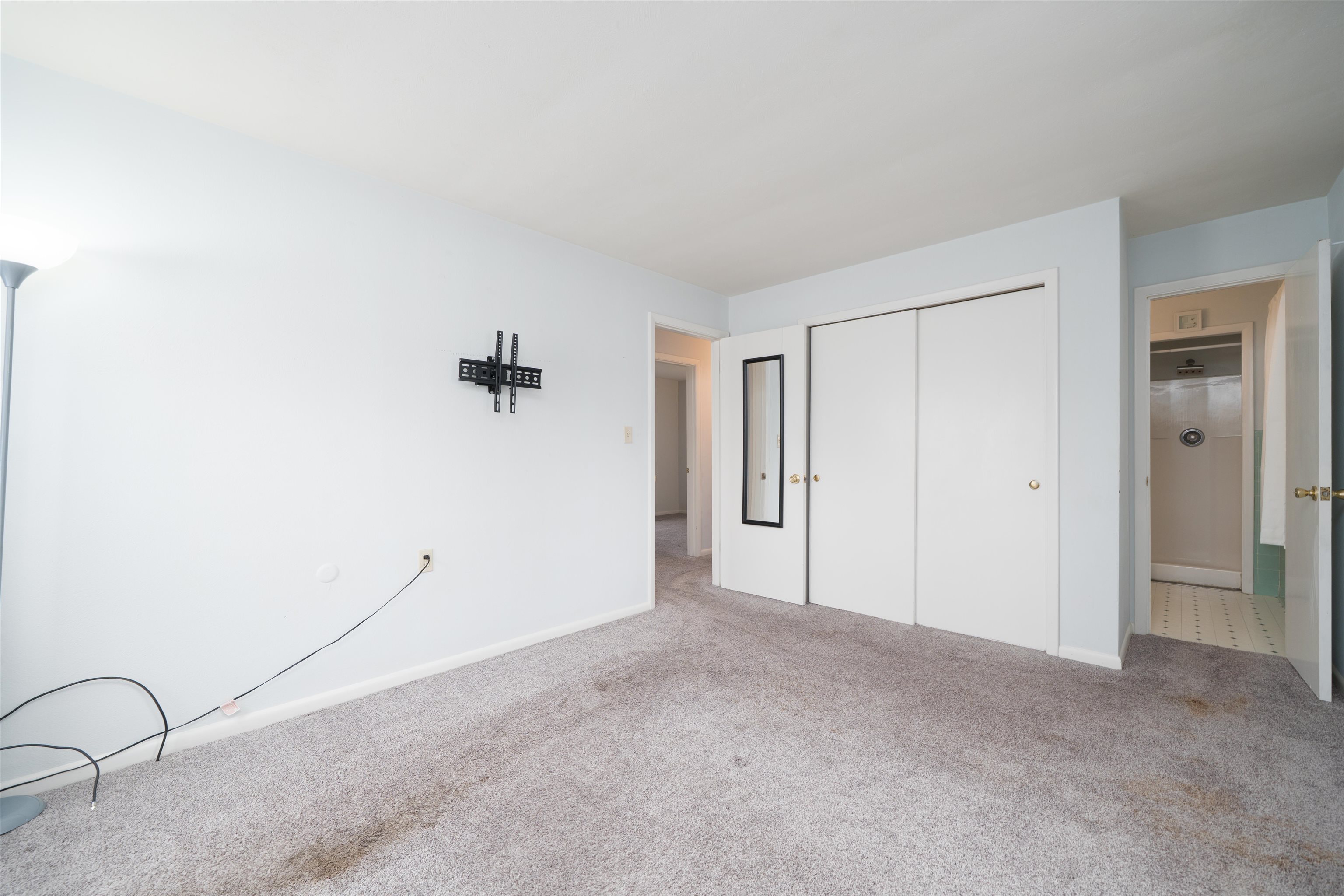 2953 Royal Dr, Owensboro, Kentucky 42301, 4 Bedrooms Bedrooms, ,2 BathroomsBathrooms,Single Family Residence,For Sale,Royal Dr,93721