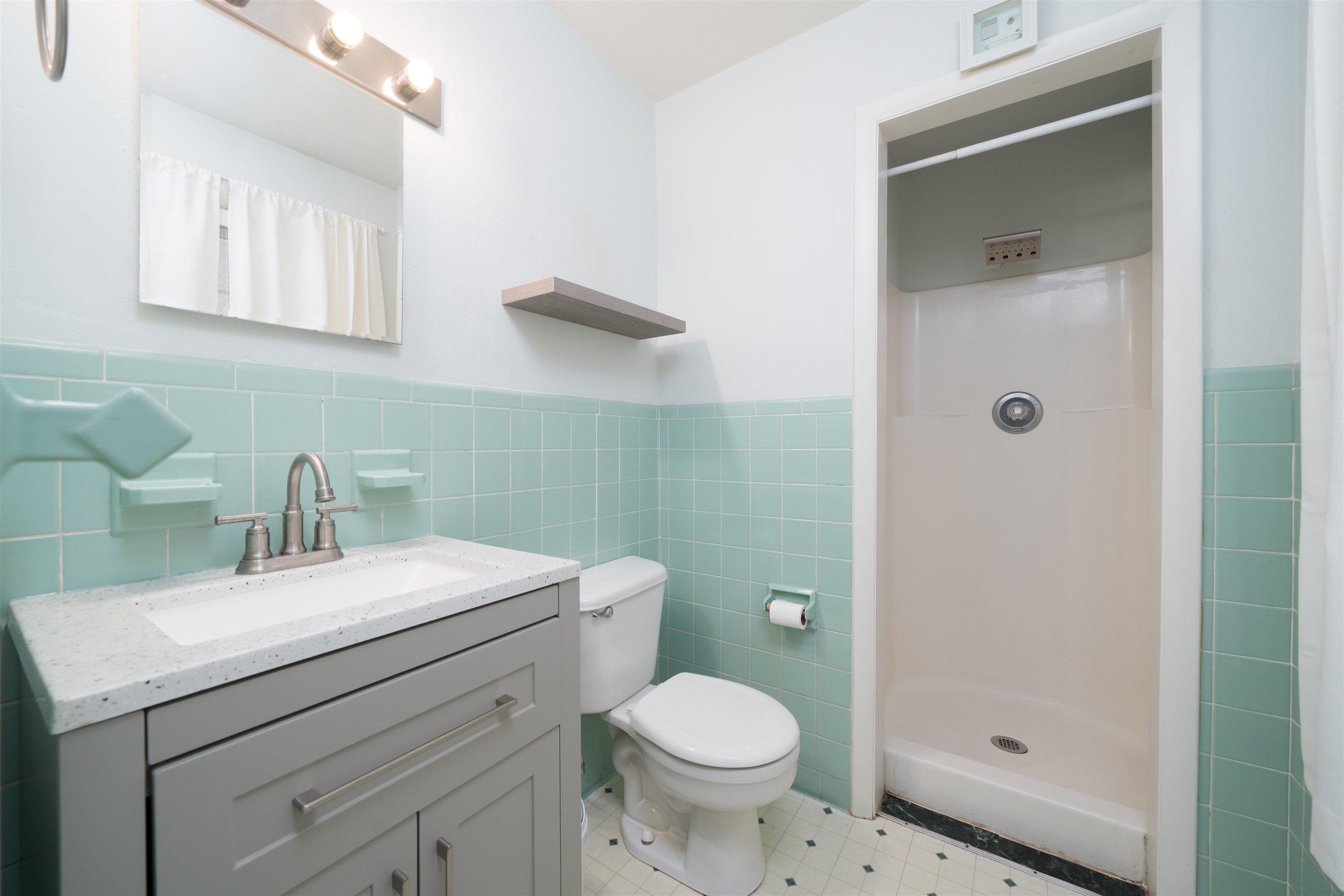 2953 Royal Dr, Owensboro, Kentucky 42301, 4 Bedrooms Bedrooms, ,2 BathroomsBathrooms,Single Family Residence,For Sale,Royal Dr,93721