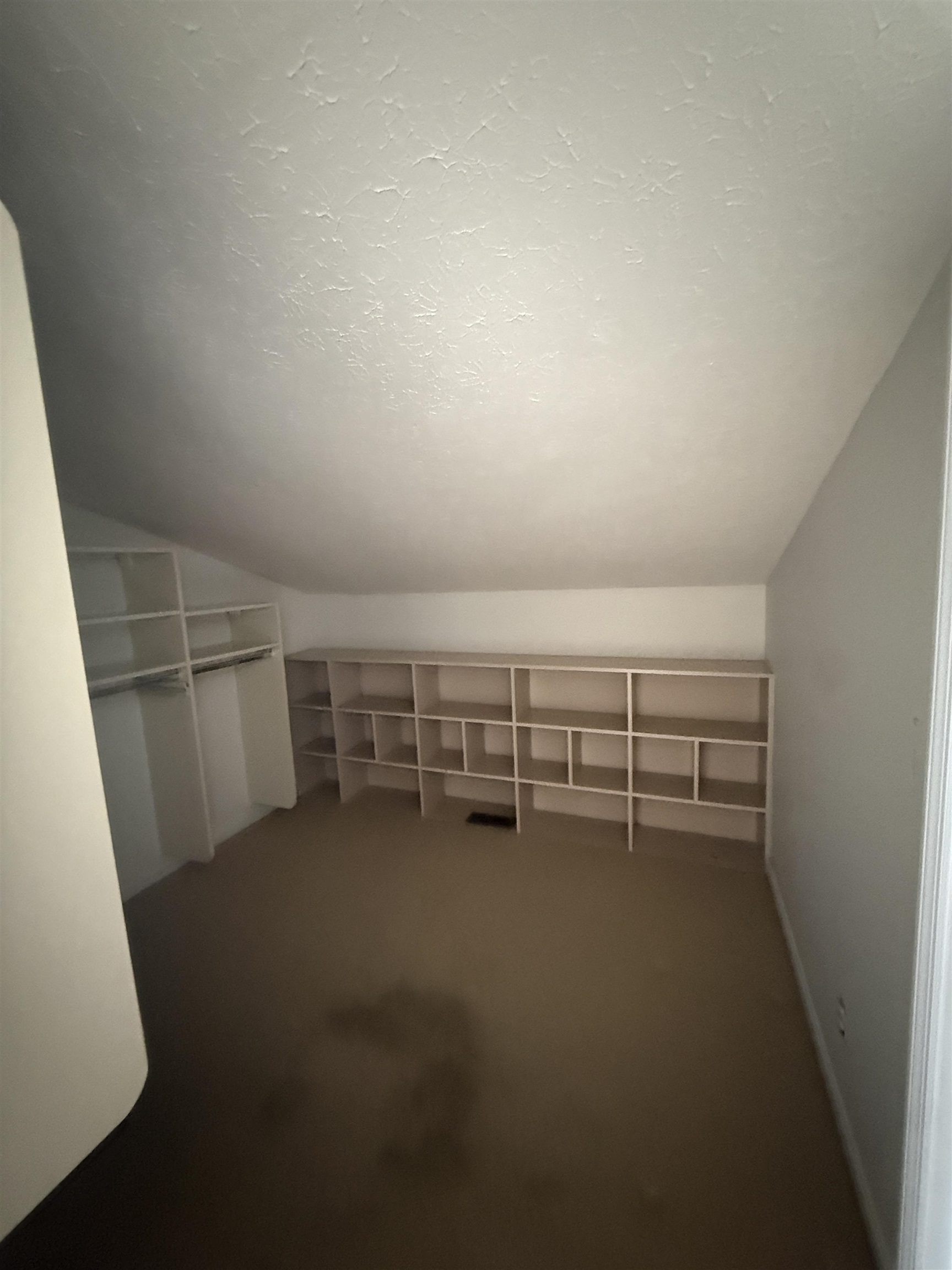 3628 Riverbend Cove, Owensboro, Kentucky 42303, 2 Bedrooms Bedrooms, ,2 BathroomsBathrooms,Single Family Residence,For Sale,Riverbend Cove,93725