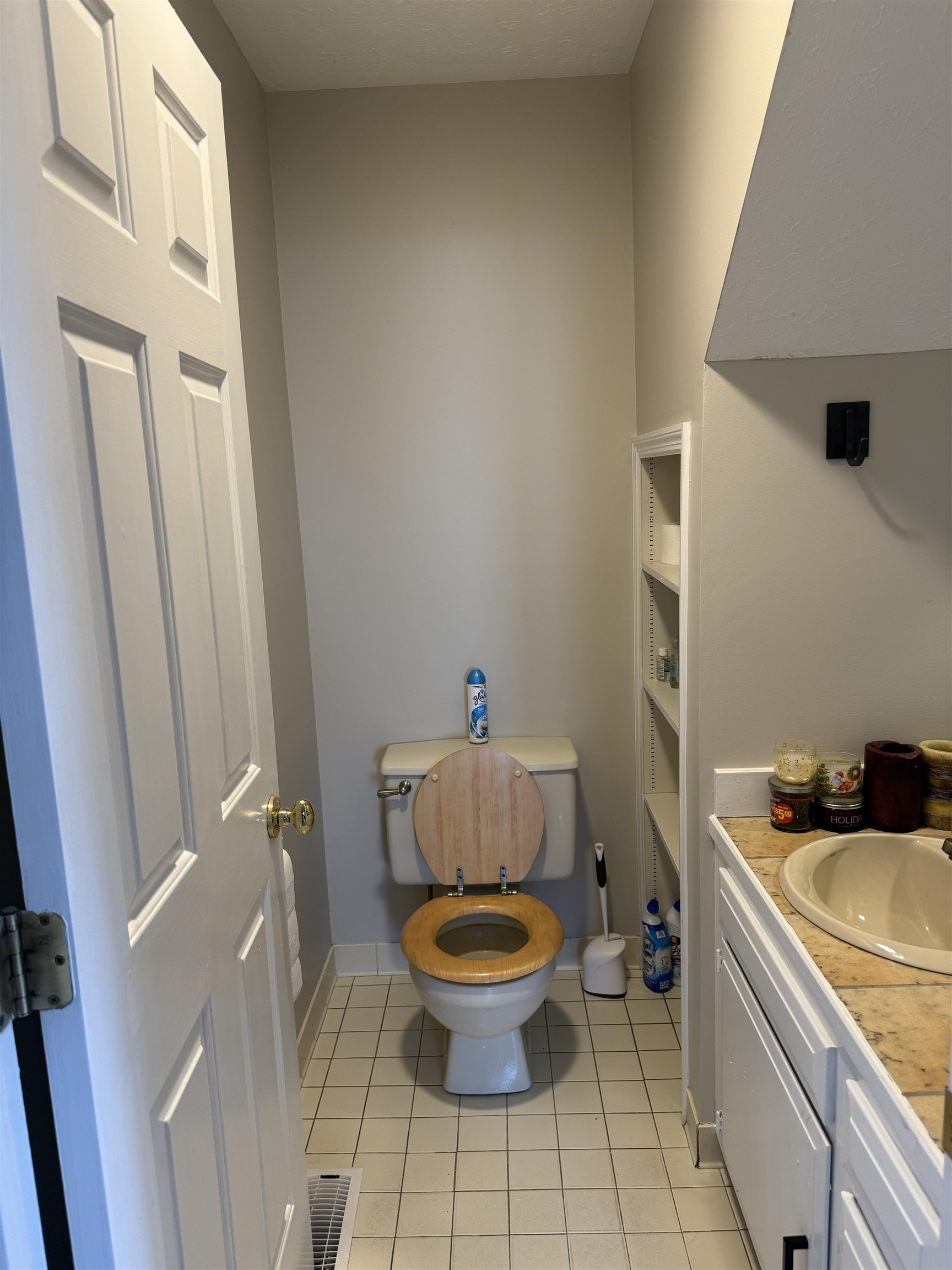 3628 Riverbend Cove, Owensboro, Kentucky 42303, 2 Bedrooms Bedrooms, ,2 BathroomsBathrooms,Single Family Residence,For Sale,Riverbend Cove,93725