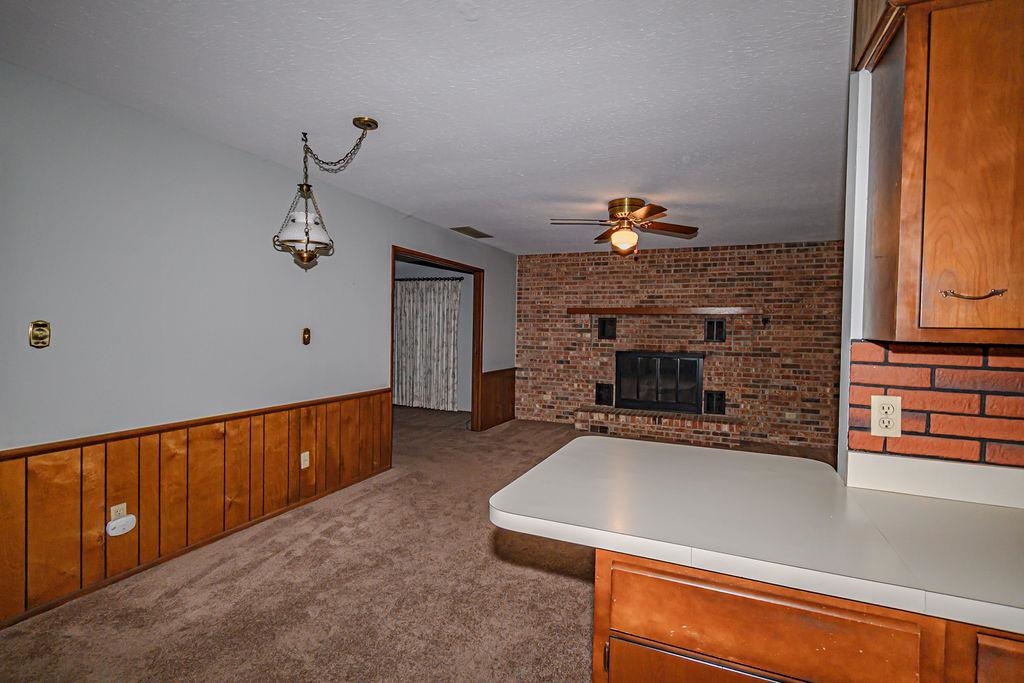 2255 Twenty Grand Ave, Owensboro, Kentucky 42301, 4 Bedrooms Bedrooms, ,2 BathroomsBathrooms,Single Family Residence,For Sale,Twenty Grand Ave,93733