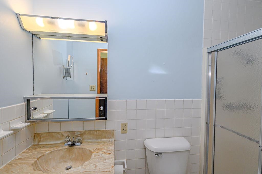 2255 Twenty Grand Ave, Owensboro, Kentucky 42301, 4 Bedrooms Bedrooms, ,2 BathroomsBathrooms,Single Family Residence,For Sale,Twenty Grand Ave,93733