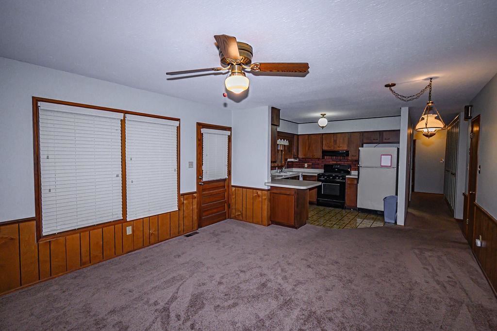 2255 Twenty Grand Ave, Owensboro, Kentucky 42301, 4 Bedrooms Bedrooms, ,2 BathroomsBathrooms,Single Family Residence,For Sale,Twenty Grand Ave,93733