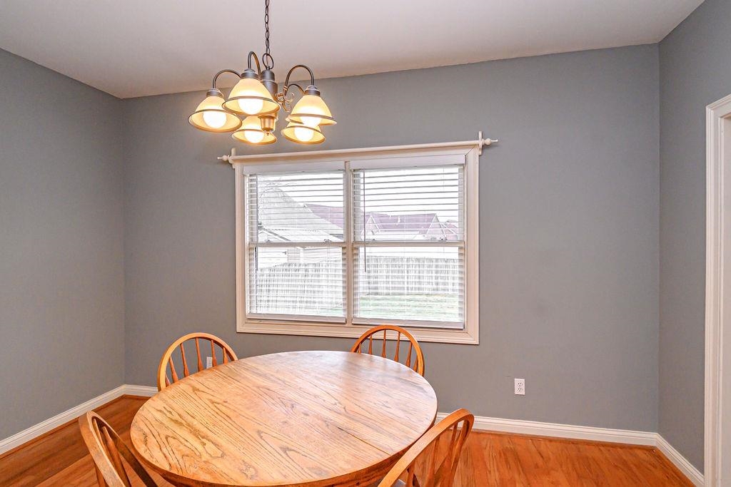 4005 Pine Lake Ct., Owensboro, Kentucky 42303, 3 Bedrooms Bedrooms, ,2 BathroomsBathrooms,Single Family Residence,For Sale,Pine Lake Ct.,93737