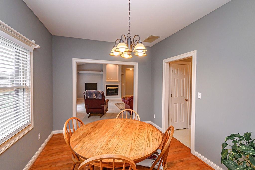 4005 Pine Lake Ct., Owensboro, Kentucky 42303, 3 Bedrooms Bedrooms, ,2 BathroomsBathrooms,Single Family Residence,For Sale,Pine Lake Ct.,93737