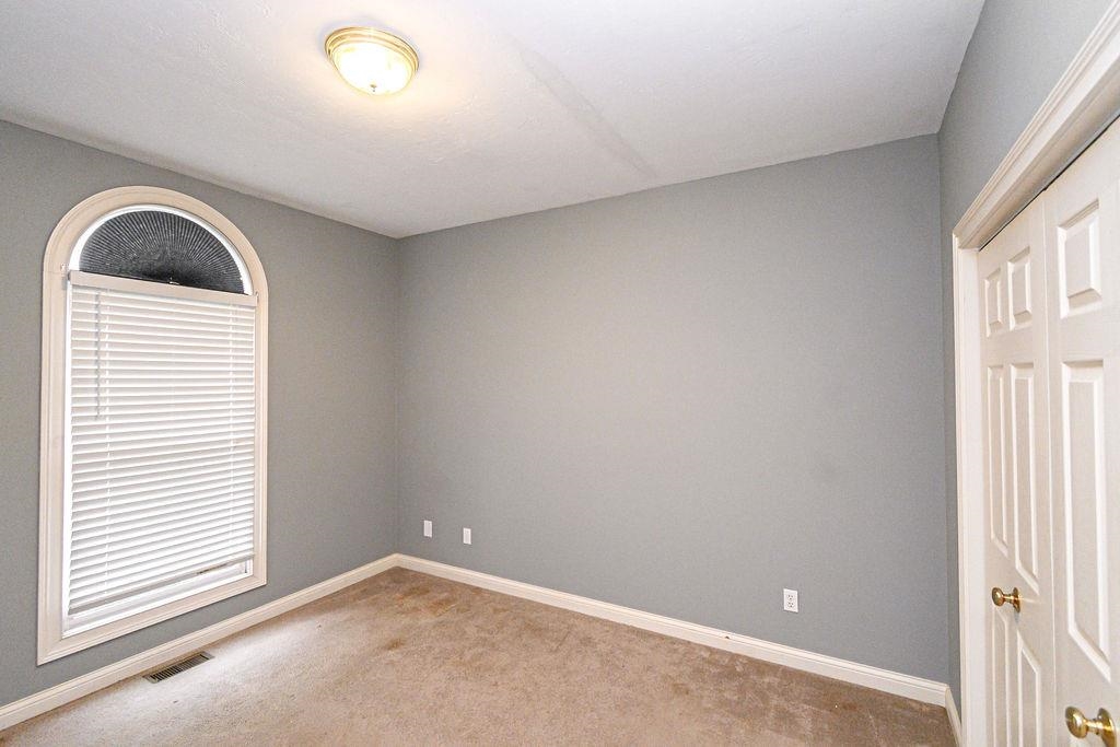 4005 Pine Lake Ct., Owensboro, Kentucky 42303, 3 Bedrooms Bedrooms, ,2 BathroomsBathrooms,Single Family Residence,For Sale,Pine Lake Ct.,93737