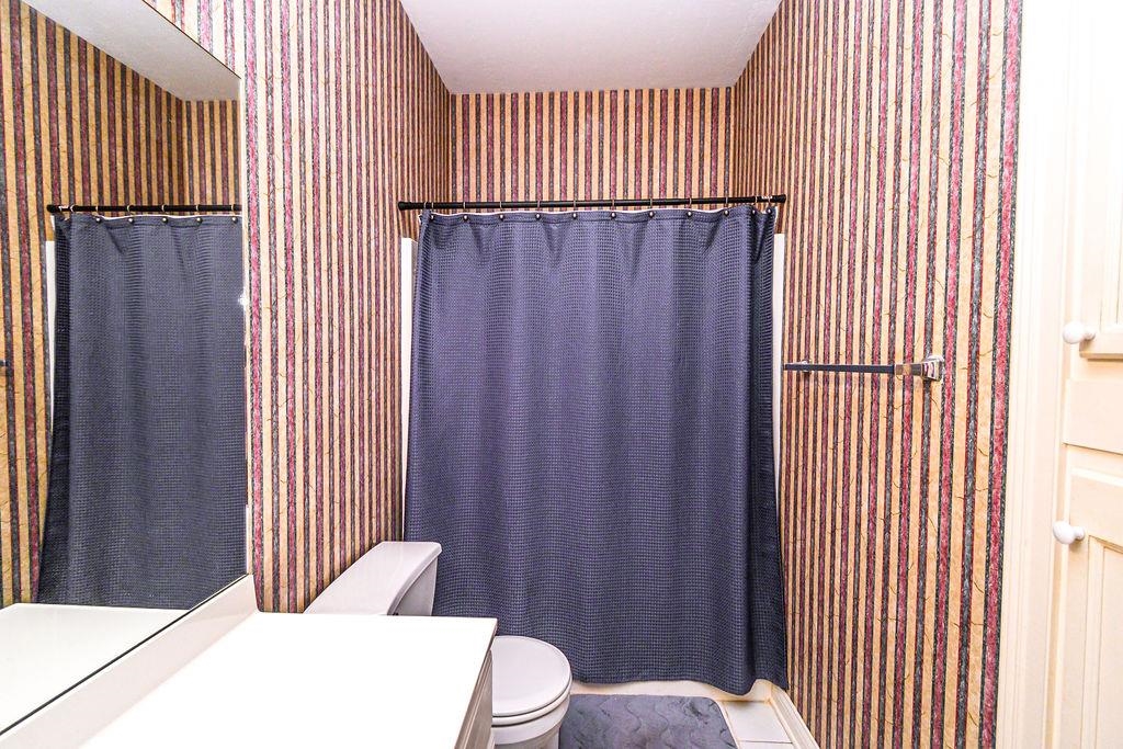 4005 Pine Lake Ct., Owensboro, Kentucky 42303, 3 Bedrooms Bedrooms, ,2 BathroomsBathrooms,Single Family Residence,For Sale,Pine Lake Ct.,93737