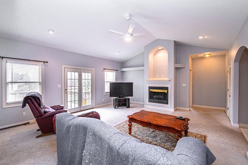 4005 Pine Lake Ct., Owensboro, Kentucky 42303, 3 Bedrooms Bedrooms, ,2 BathroomsBathrooms,Single Family Residence,For Sale,Pine Lake Ct.,93737