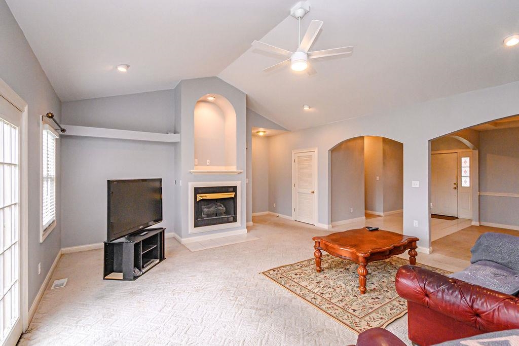 4005 Pine Lake Ct., Owensboro, Kentucky 42303, 3 Bedrooms Bedrooms, ,2 BathroomsBathrooms,Single Family Residence,For Sale,Pine Lake Ct.,93737