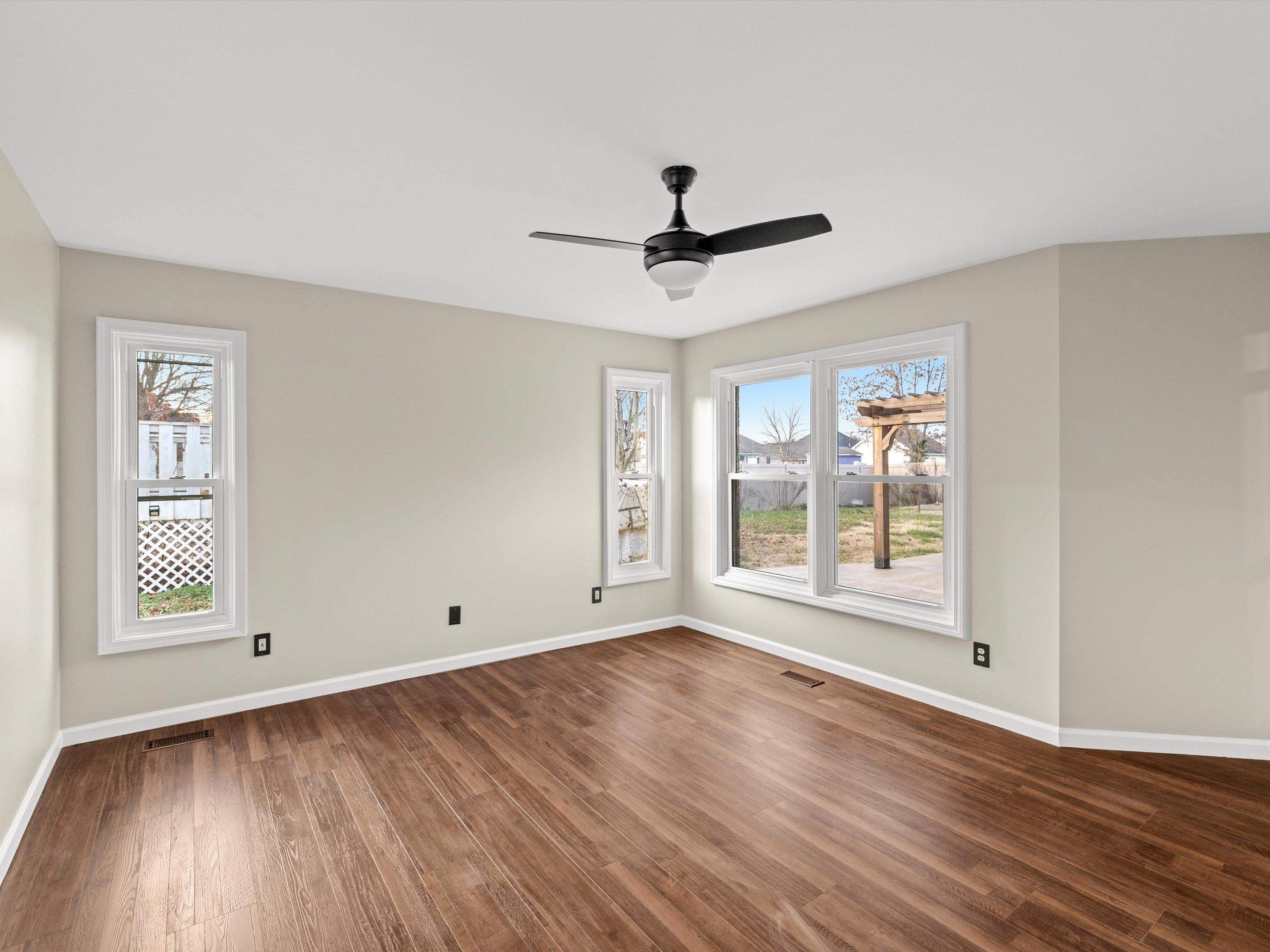 2677 Briarcliff Dr., NEWBURGH, Indiana 47630, 4 Bedrooms Bedrooms, ,2 BathroomsBathrooms,Single Family Residence,For Sale,Briarcliff Dr.,93742