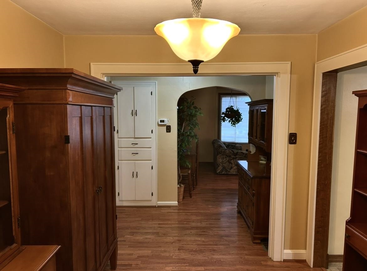 309 Riverside Dr, Owensboro, Kentucky 42303, 3 Bedrooms Bedrooms, ,1 BathroomBathrooms,Single Family Residence,For Sale,Riverside Dr,93744