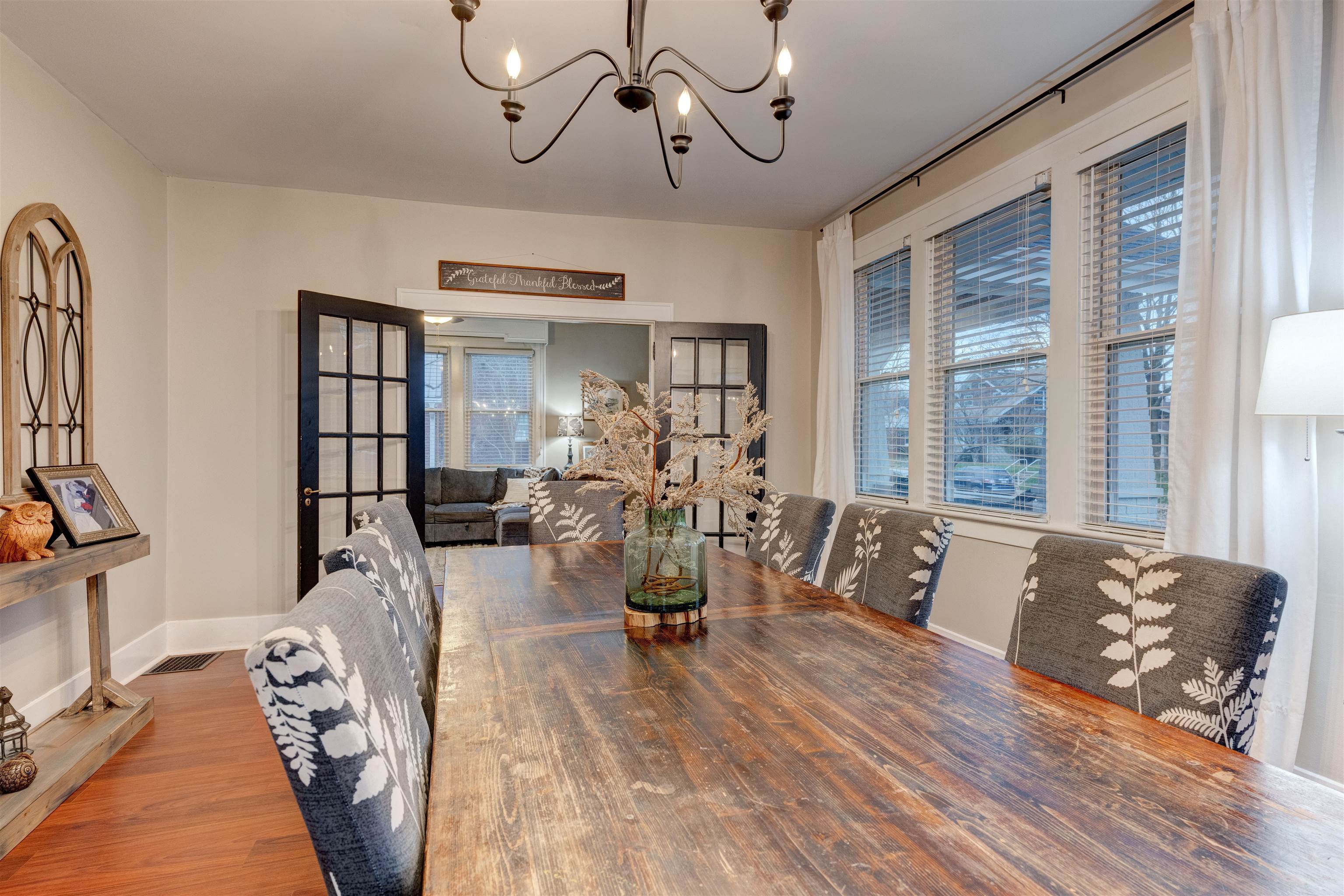 1303 Locust St, Owensboro, Kentucky 42301, 4 Bedrooms Bedrooms, ,1 BathroomBathrooms,Single Family Residence,For Sale,Locust St,93753