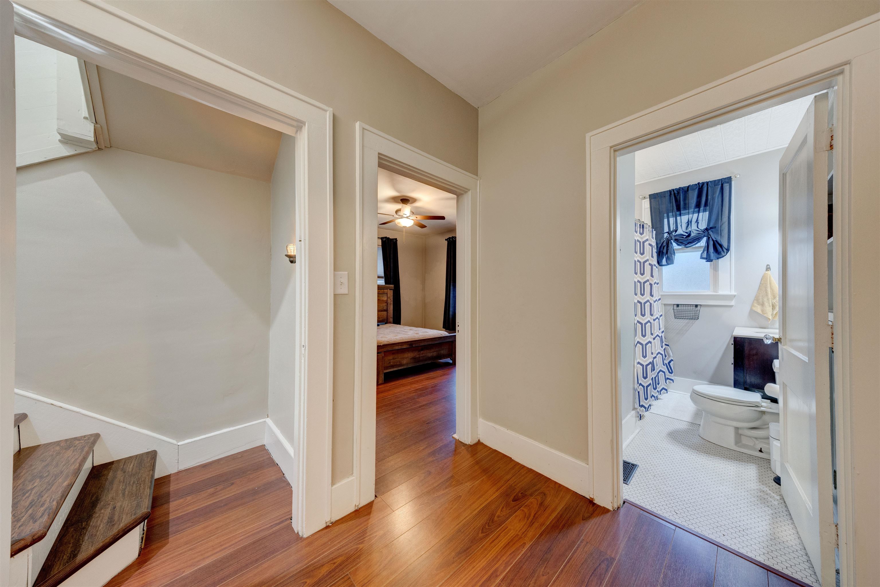 1303 Locust St, Owensboro, Kentucky 42301, 4 Bedrooms Bedrooms, ,1 BathroomBathrooms,Single Family Residence,For Sale,Locust St,93753