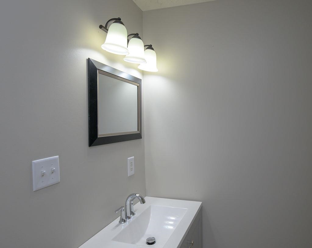 1702 Alexander Ave., Owensboro, Kentucky 42303, 2 Bedrooms Bedrooms, ,1 BathroomBathrooms,Single Family Residence,For Sale,Alexander Ave.,93754