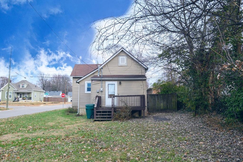 1702 Alexander Ave., Owensboro, Kentucky 42303, 2 Bedrooms Bedrooms, ,1 BathroomBathrooms,Single Family Residence,For Sale,Alexander Ave.,93754