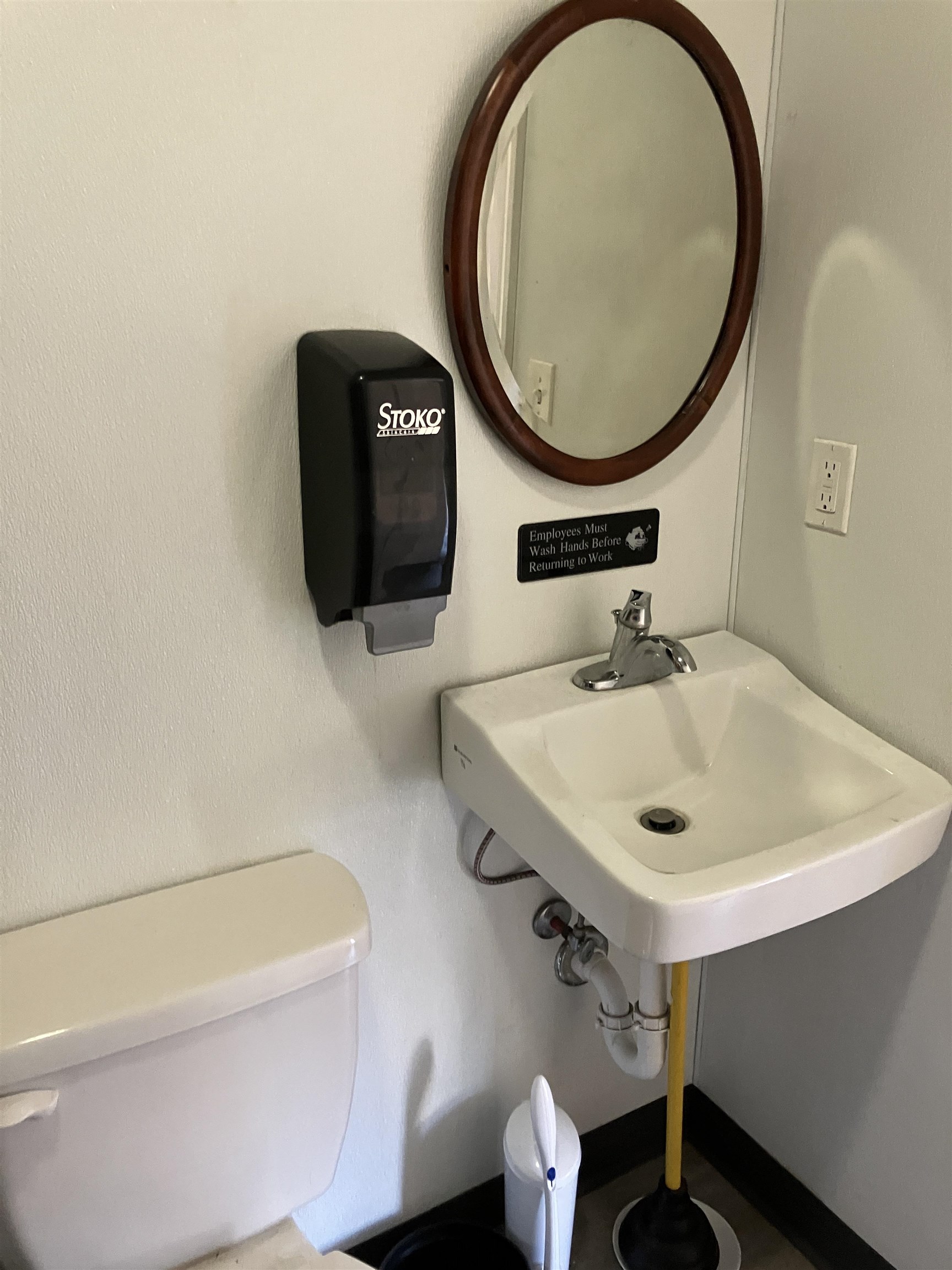 1601 2nd Street, Owensboro, Kentucky 42301, ,Retail,For Sale,2nd Street,93755