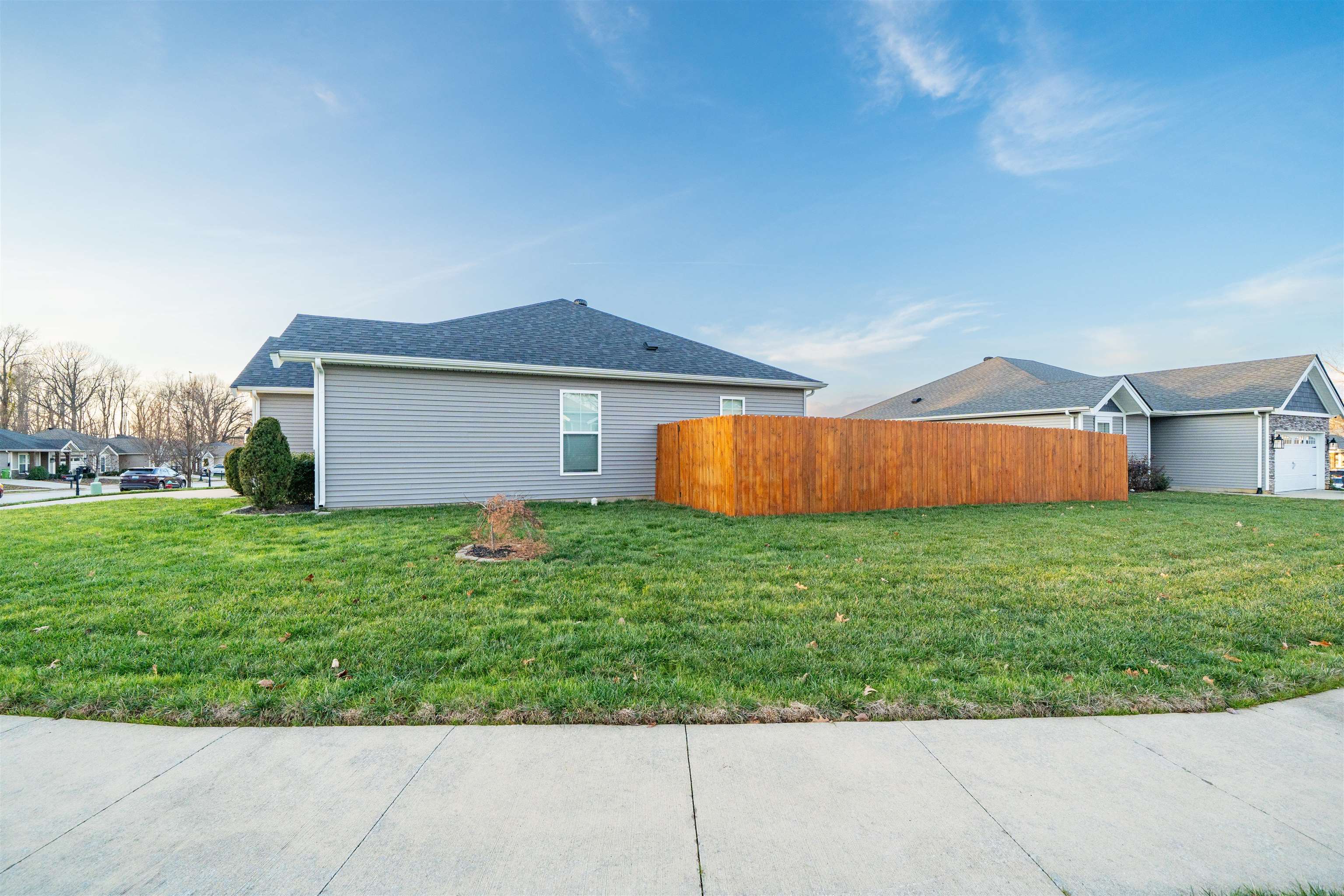 6400 Valley Brook Trace, Utica, Kentucky 42376, 3 Bedrooms Bedrooms, ,2 BathroomsBathrooms,Single Family Residence,For Sale,Valley Brook Trace,93760