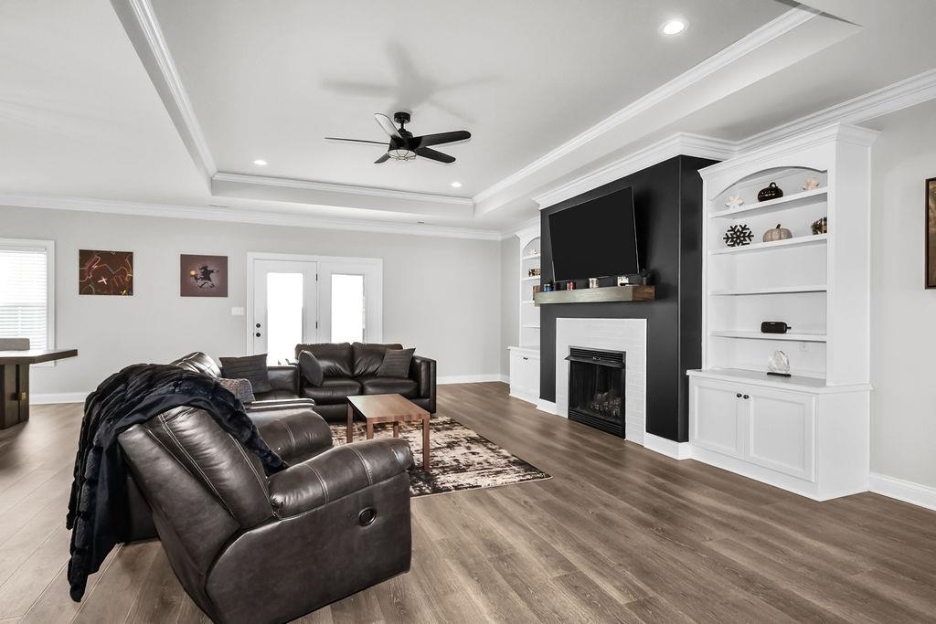 6410 Ridge Brook Cove, Owensboro, Kentucky 42301, 4 Bedrooms Bedrooms, ,2 BathroomsBathrooms,Single Family Residence,For Sale,Ridge Brook Cove,93765