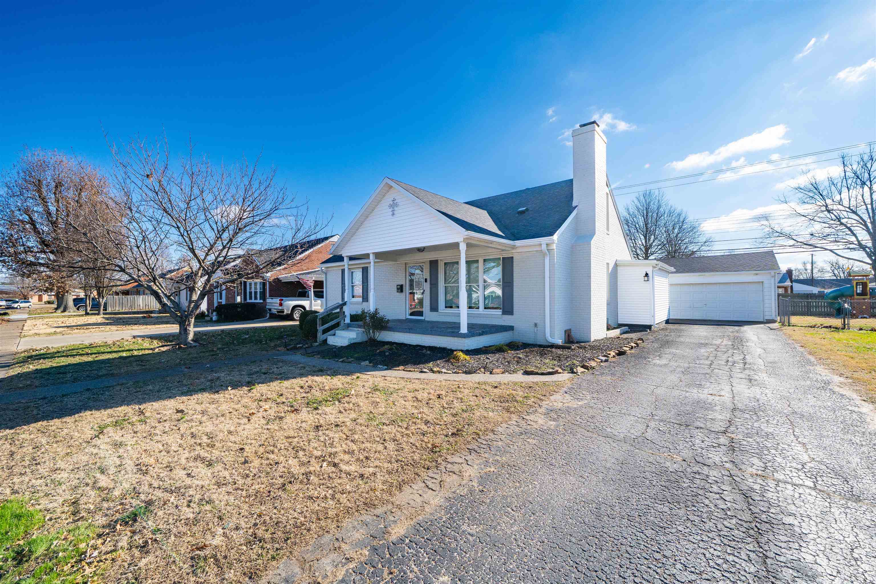 1512 Sioux Pl, Owensboro, Kentucky 42301, 4 Bedrooms Bedrooms, ,2 BathroomsBathrooms,Single Family Residence,For Sale,Sioux Pl,93769