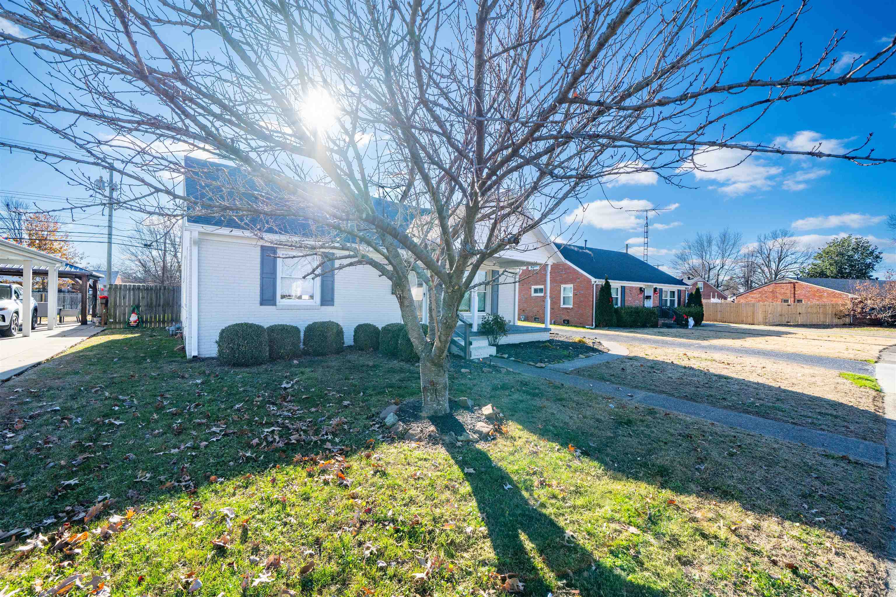 1512 Sioux Pl, Owensboro, Kentucky 42301, 4 Bedrooms Bedrooms, ,2 BathroomsBathrooms,Single Family Residence,For Sale,Sioux Pl,93769