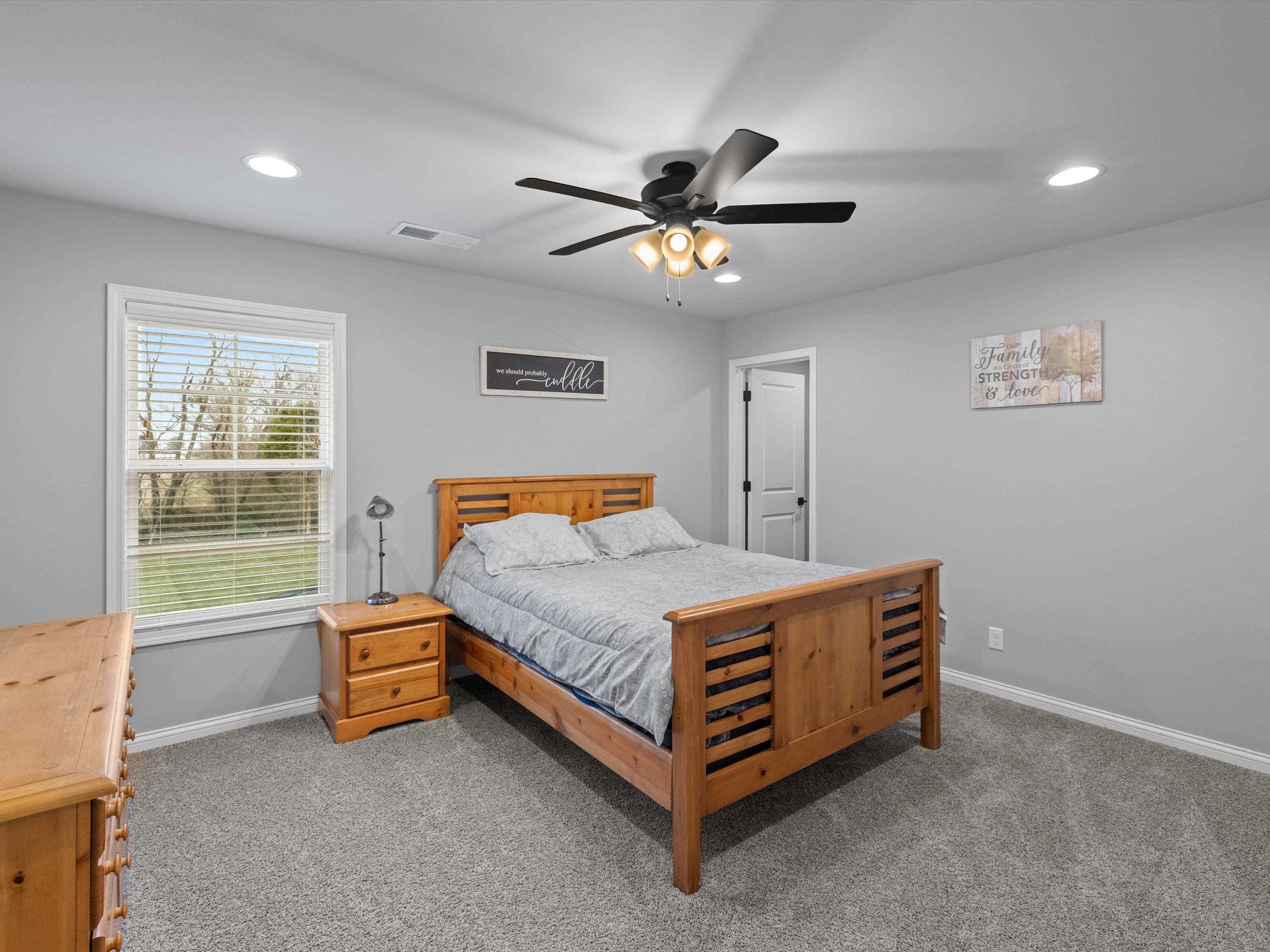 4127 Red Clover Drive, Owensboro, Kentucky 42303, 4 Bedrooms Bedrooms, ,2 BathroomsBathrooms,Single Family Residence,For Sale,Red Clover Drive,93779