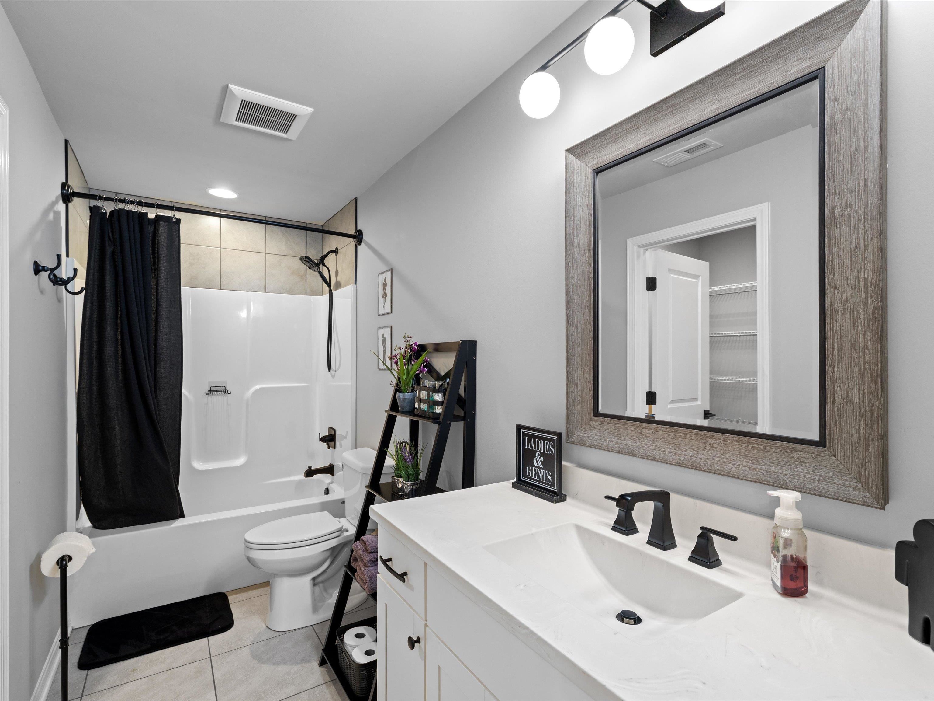 4127 Red Clover Drive, Owensboro, Kentucky 42303, 4 Bedrooms Bedrooms, ,2 BathroomsBathrooms,Single Family Residence,For Sale,Red Clover Drive,93779