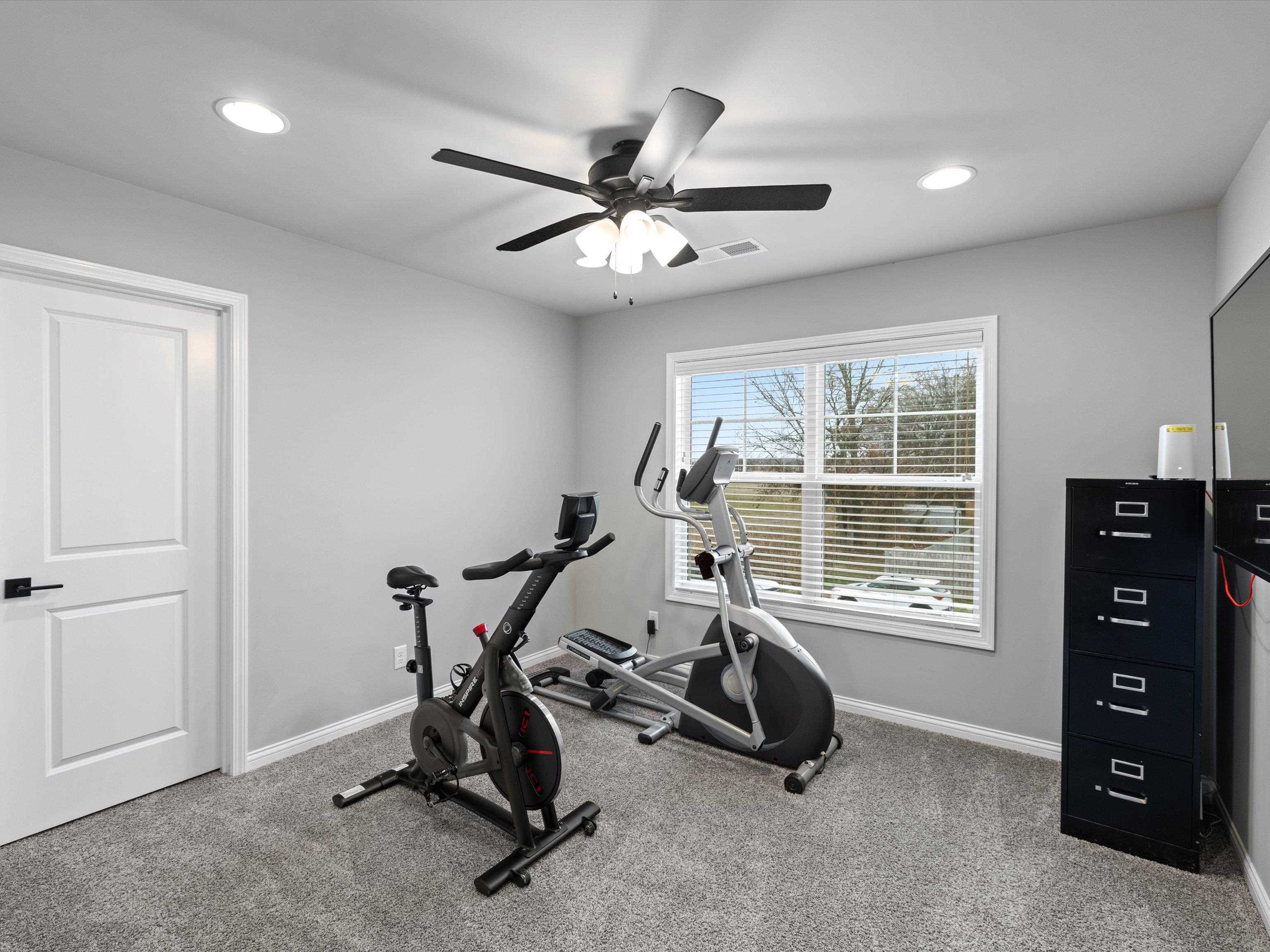 4127 Red Clover Drive, Owensboro, Kentucky 42303, 4 Bedrooms Bedrooms, ,2 BathroomsBathrooms,Single Family Residence,For Sale,Red Clover Drive,93779