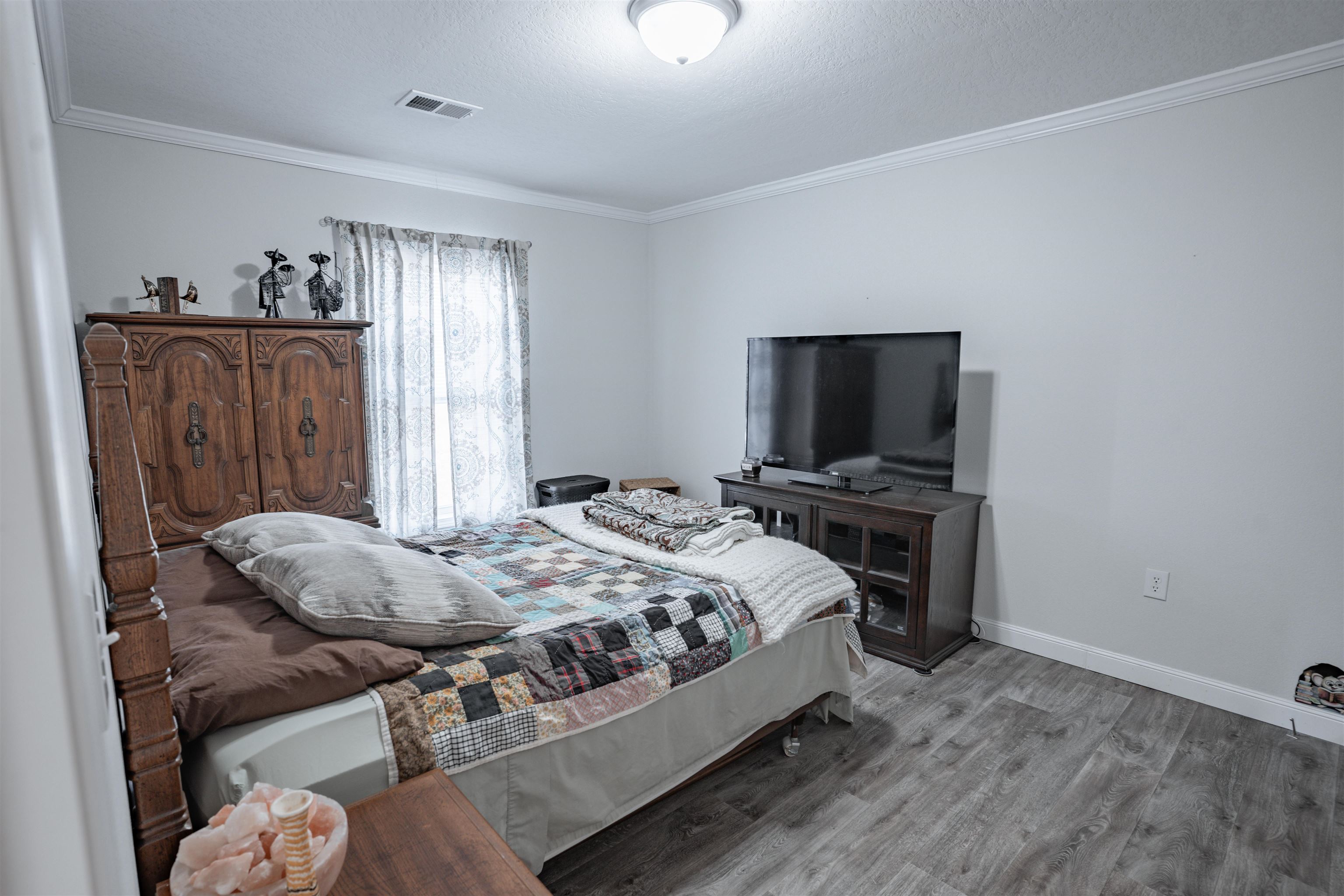 517 Thorofare St, Central City, Kentucky 42330, 3 Bedrooms Bedrooms, ,2 BathroomsBathrooms,Single Family Residence,For Sale,Thorofare St,93783