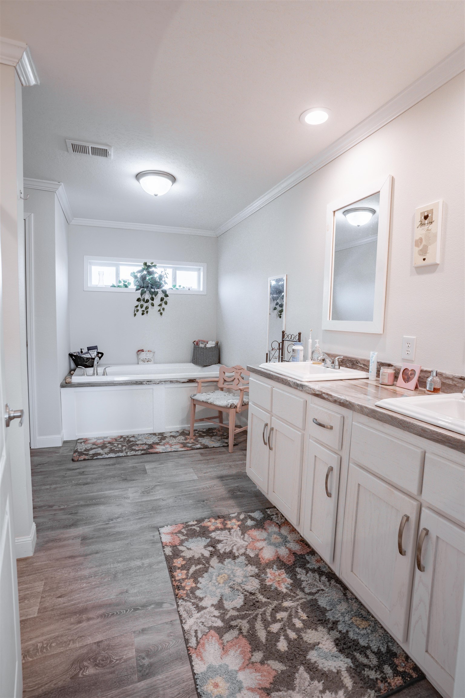 517 Thorofare St, Central City, Kentucky 42330, 3 Bedrooms Bedrooms, ,2 BathroomsBathrooms,Single Family Residence,For Sale,Thorofare St,93783