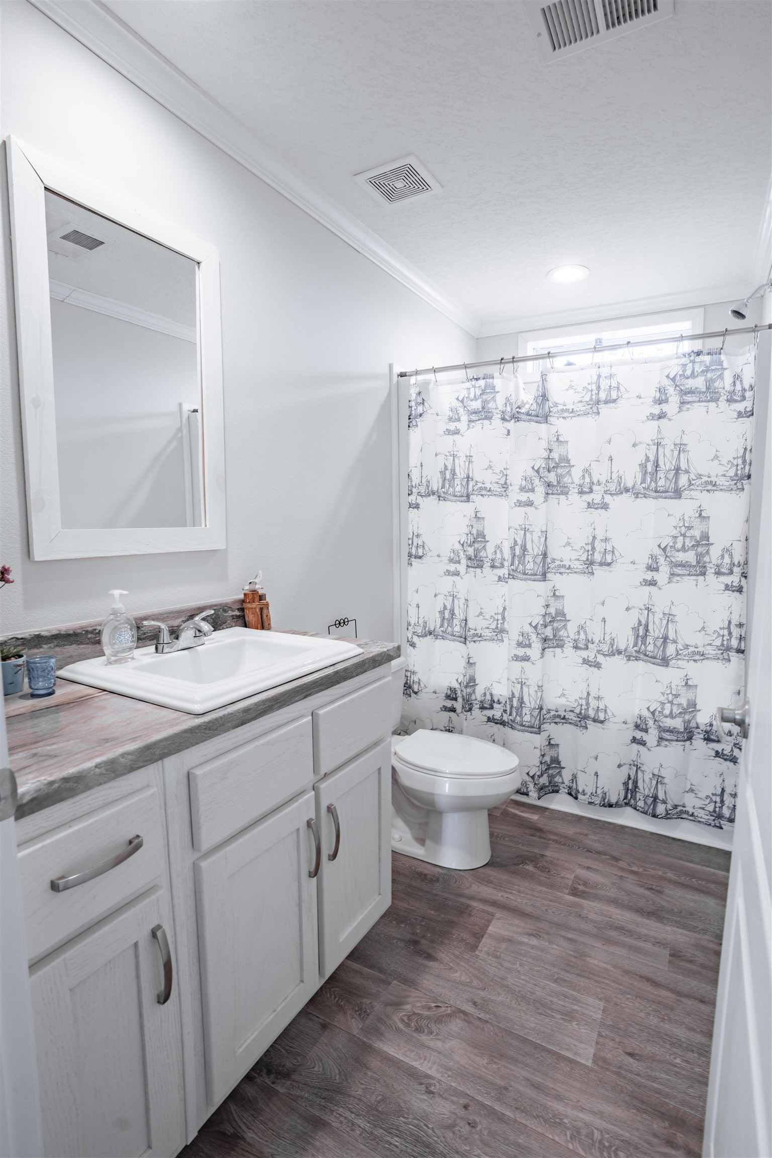 517 Thorofare St, Central City, Kentucky 42330, 3 Bedrooms Bedrooms, ,2 BathroomsBathrooms,Single Family Residence,For Sale,Thorofare St,93783