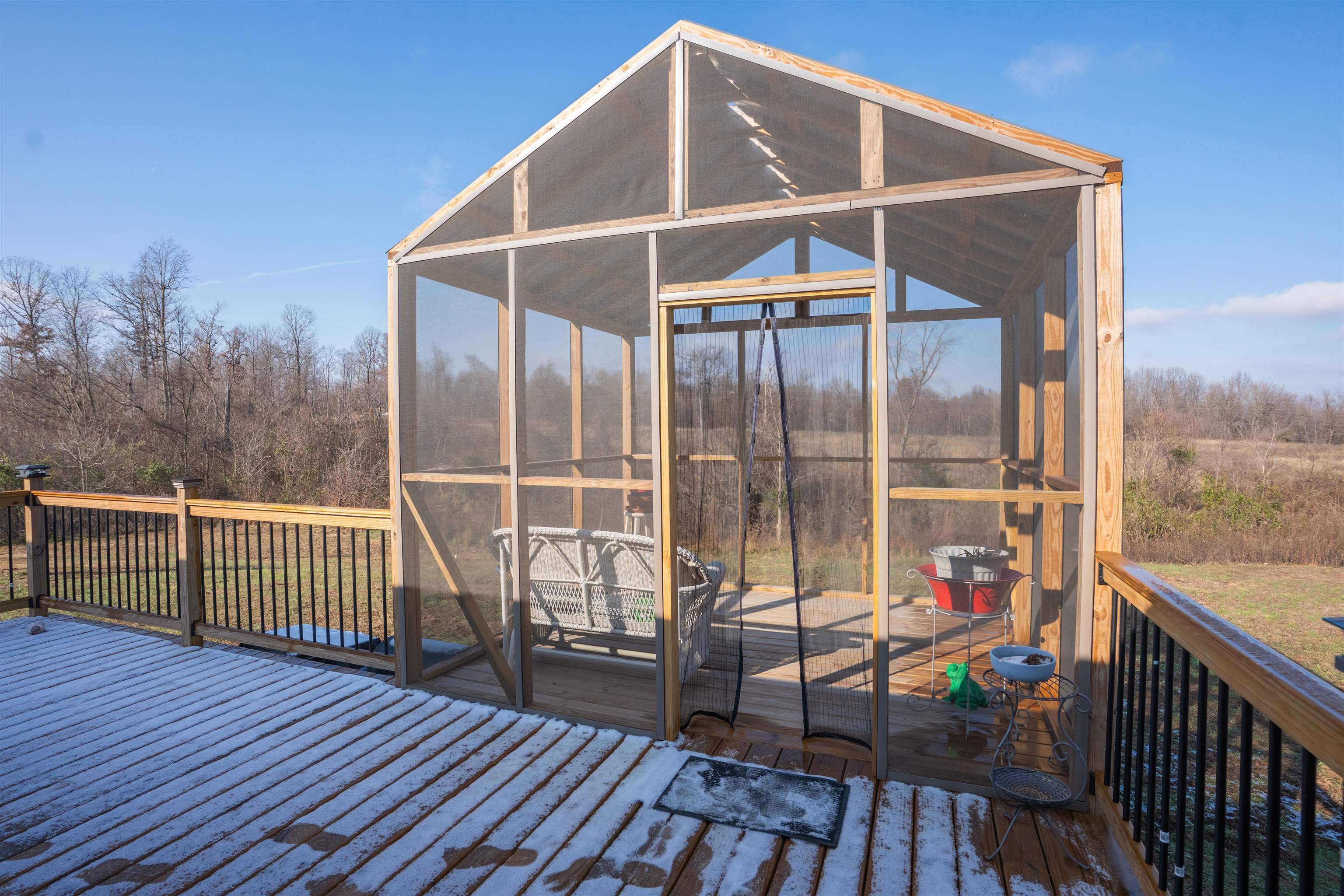 517 Thorofare St, Central City, Kentucky 42330, 3 Bedrooms Bedrooms, ,2 BathroomsBathrooms,Single Family Residence,For Sale,Thorofare St,93783