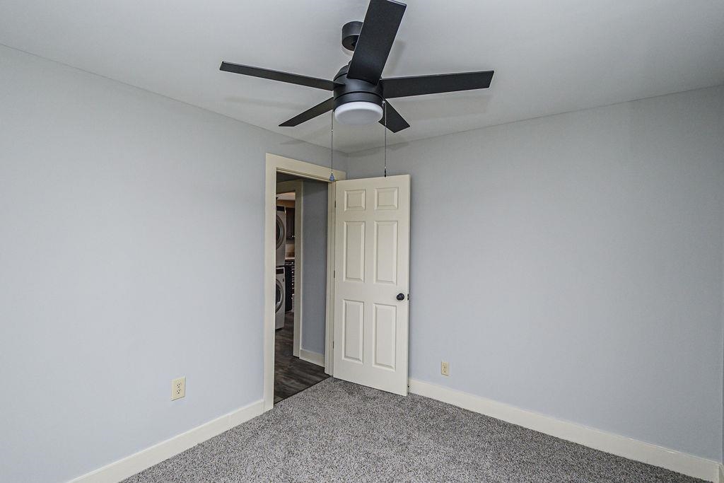 1723 Burdette Court, Owensboro, Kentucky 42301, 2 Bedrooms Bedrooms, ,1 BathroomBathrooms,Single Family Residence,For Sale,Burdette Court,93787