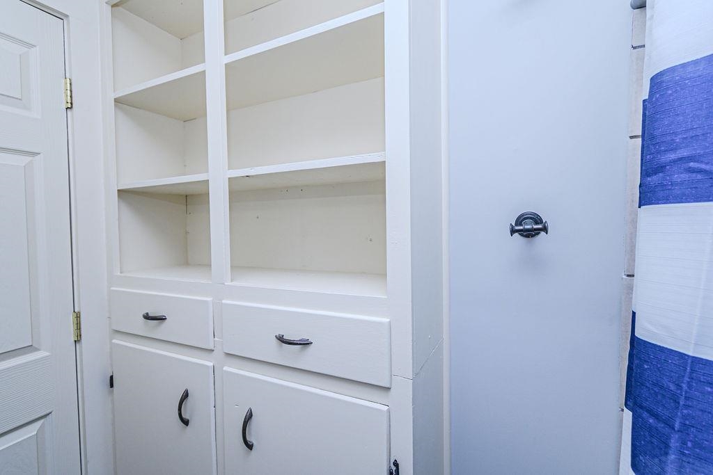 1723 Burdette Court, Owensboro, Kentucky 42301, 2 Bedrooms Bedrooms, ,1 BathroomBathrooms,Single Family Residence,For Sale,Burdette Court,93787