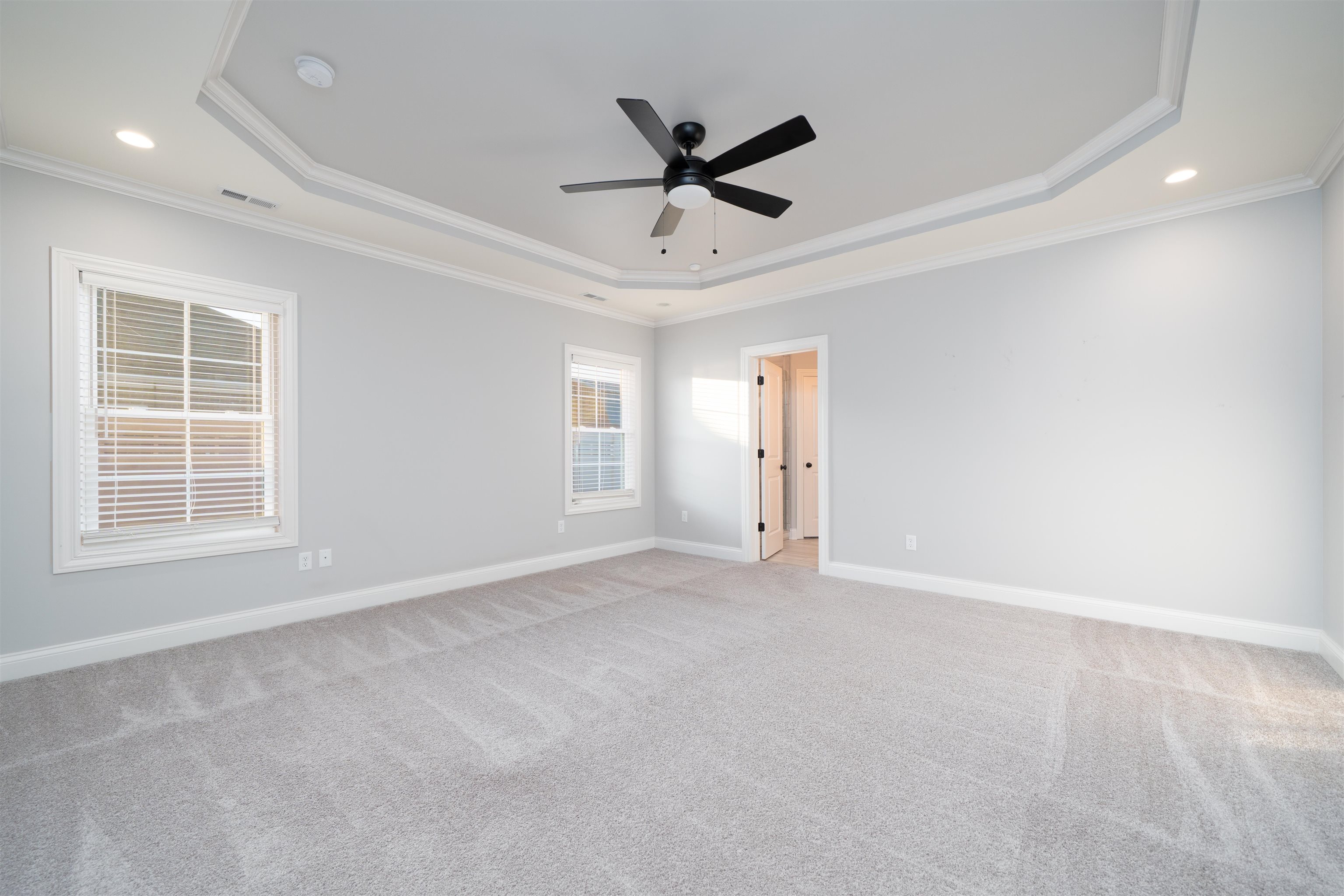 6427 Ridge Brook Cove, Owensboro, Kentucky 42301, 4 Bedrooms Bedrooms, ,3 BathroomsBathrooms,Single Family Residence,For Sale,Ridge Brook Cove,93790