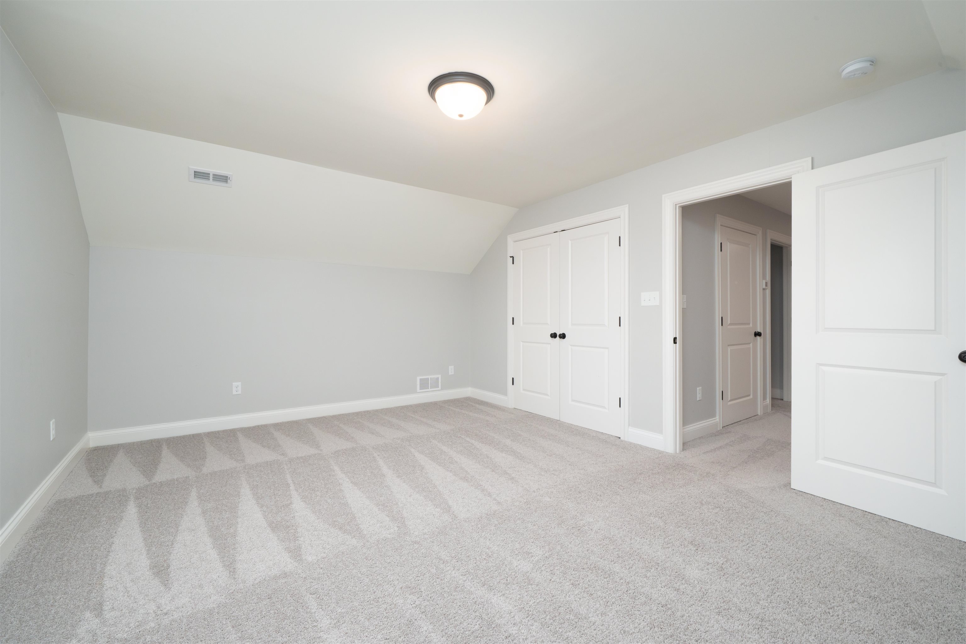 6427 Ridge Brook Cove, Owensboro, Kentucky 42301, 4 Bedrooms Bedrooms, ,3 BathroomsBathrooms,Single Family Residence,For Sale,Ridge Brook Cove,93790