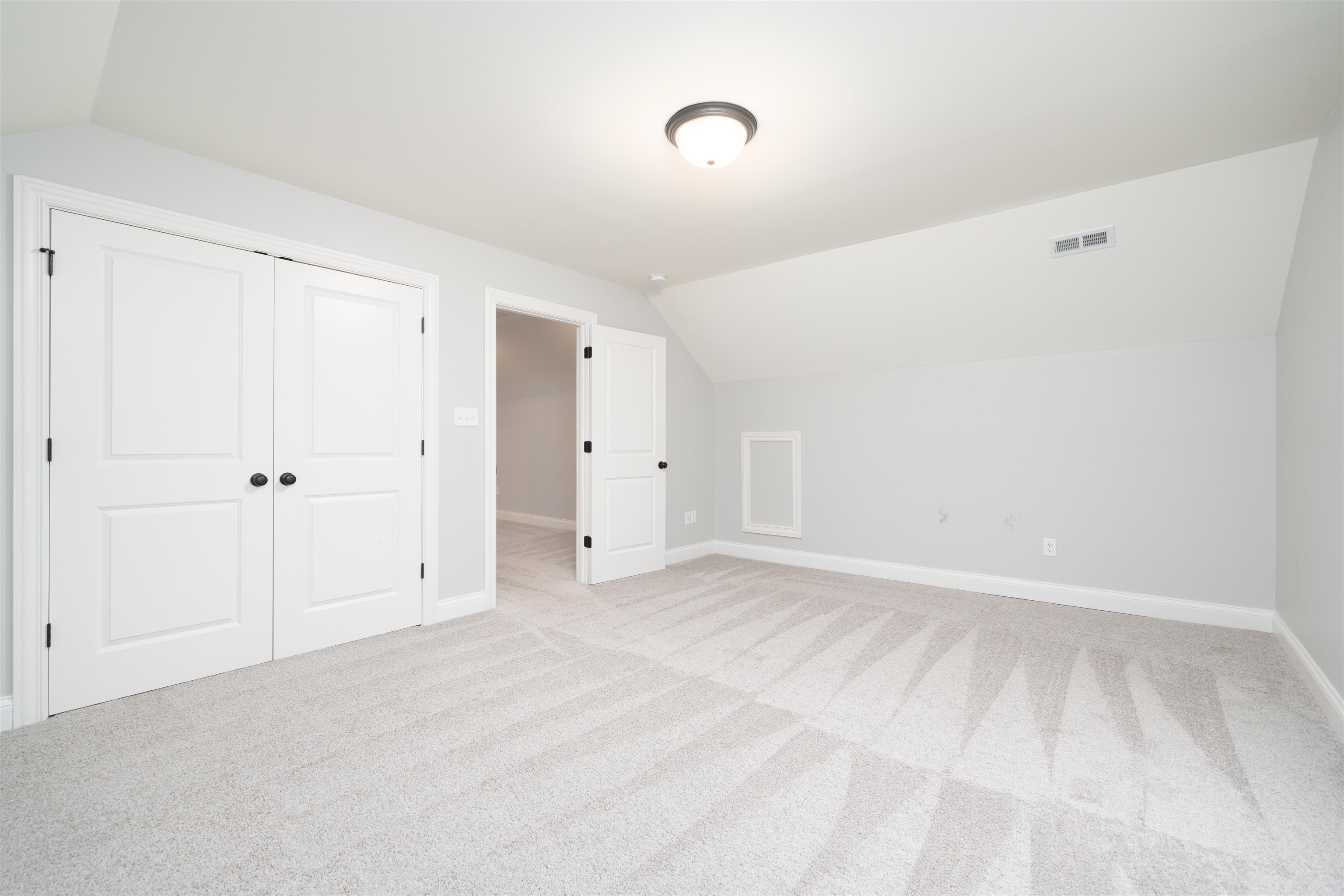 6427 Ridge Brook Cove, Owensboro, Kentucky 42301, 4 Bedrooms Bedrooms, ,3 BathroomsBathrooms,Single Family Residence,For Sale,Ridge Brook Cove,93790