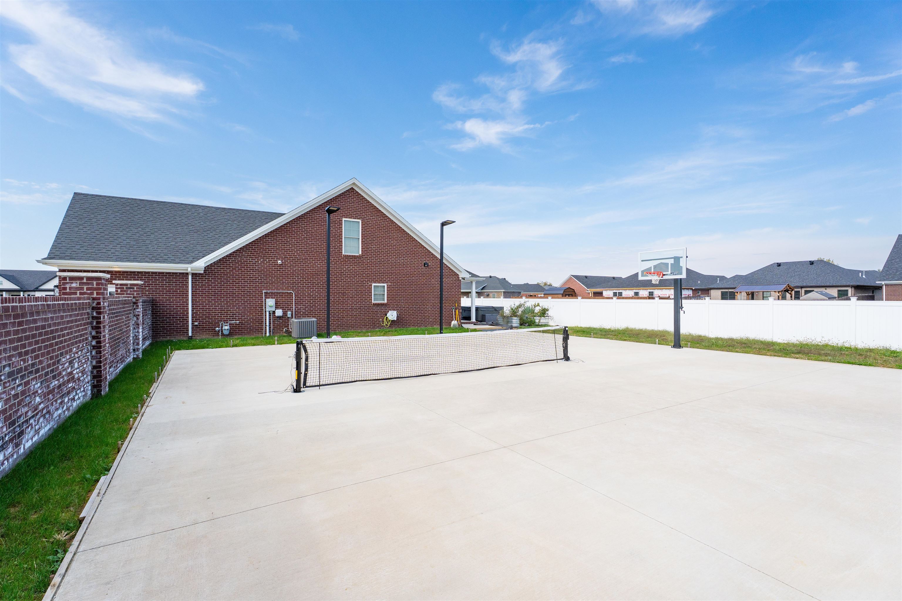 6427 Ridge Brook Cove, Owensboro, Kentucky 42301, 4 Bedrooms Bedrooms, ,3 BathroomsBathrooms,Single Family Residence,For Sale,Ridge Brook Cove,93790