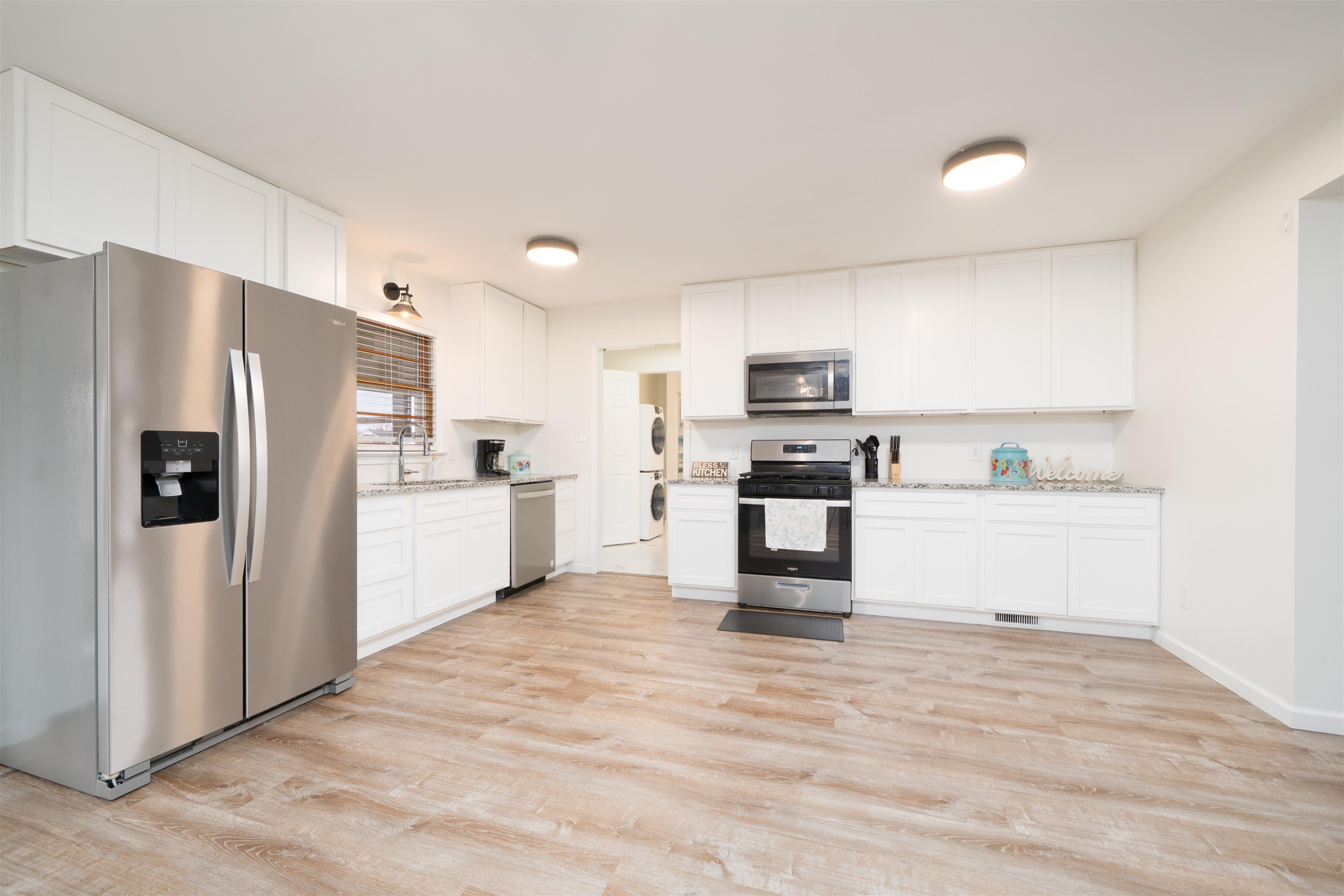 3521 Queens Way, Owensboro, Kentucky 42301, 3 Bedrooms Bedrooms, ,3 BathroomsBathrooms,Single Family Residence,For Sale,Queens Way,93794