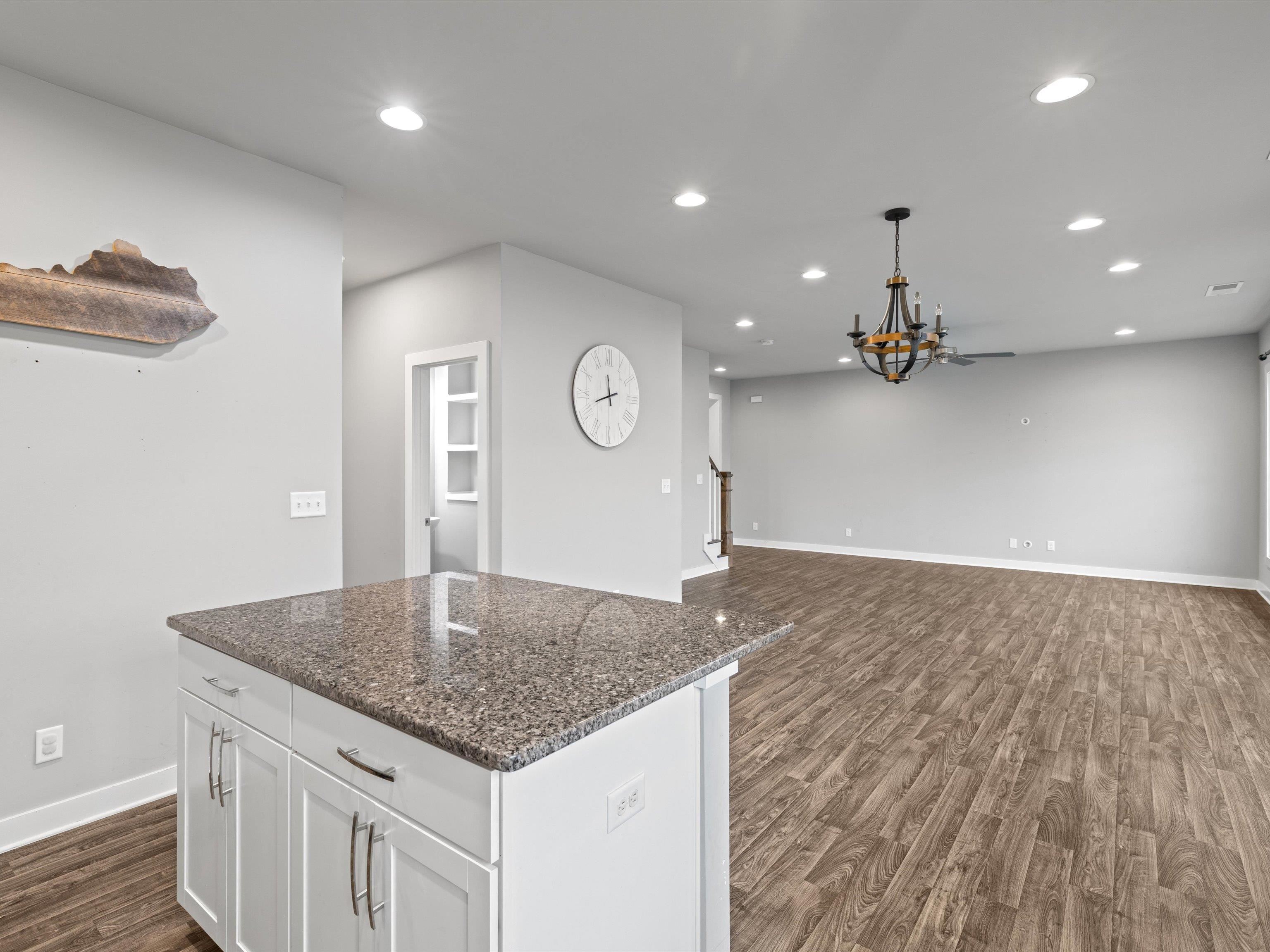 1901 Whispering Meadows Dr, Owensboro, Kentucky 42301, 4 Bedrooms Bedrooms, ,2 BathroomsBathrooms,Single Family Residence,For Sale,Whispering Meadows Dr,93799