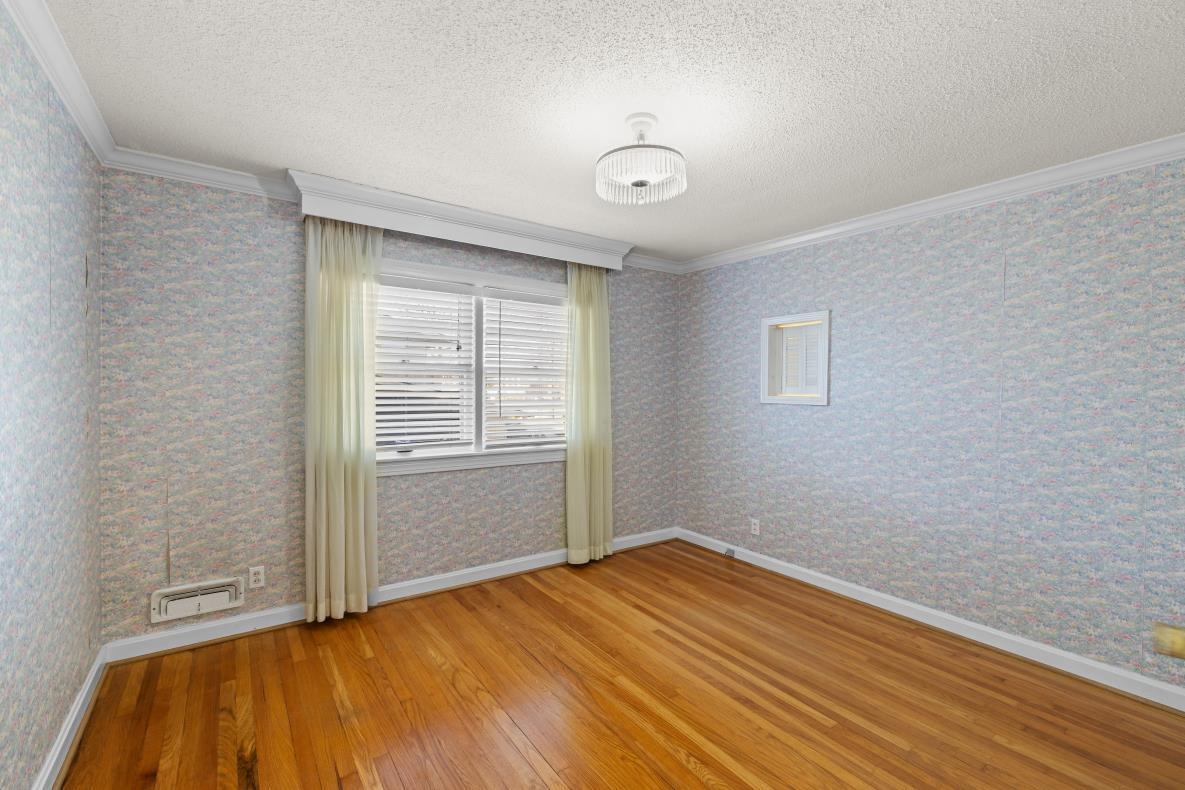 1424 College Drive, Owensboro, Kentucky 42301, 3 Bedrooms Bedrooms, ,2 BathroomsBathrooms,Single Family Residence,For Sale,College Drive,93803